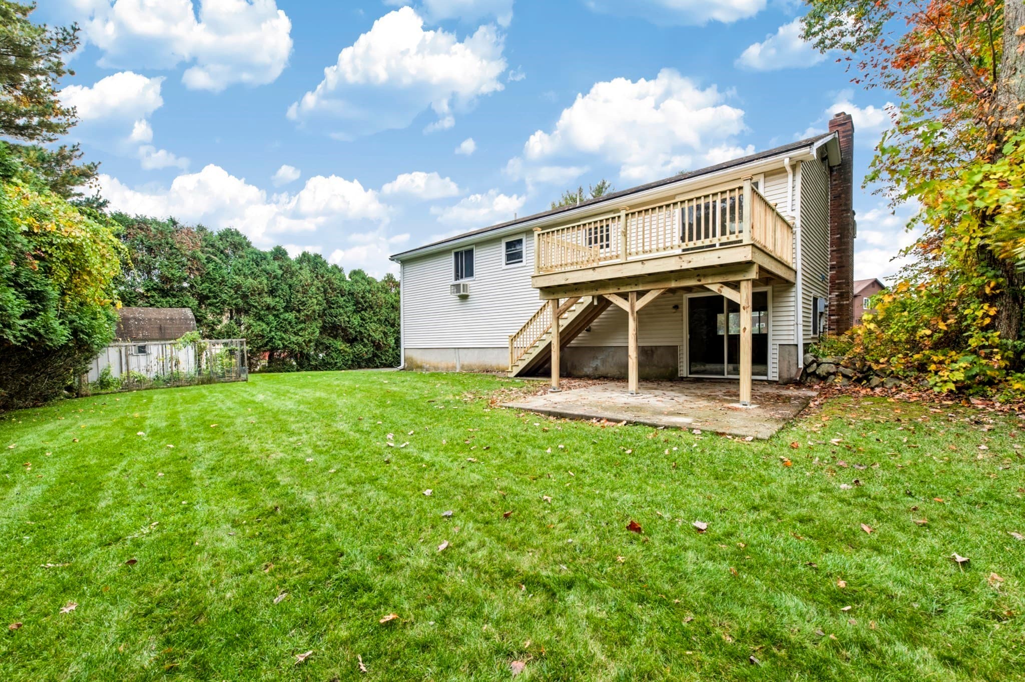 Single Family Residence at 52 Tanglewood Dr, Stoughton MA 02072, Stoughton, photo 5 of 22