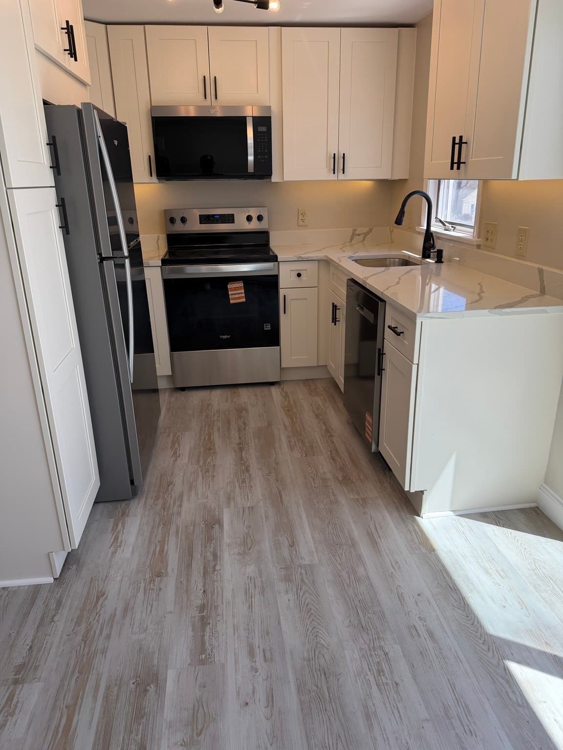 Condominium at 23 Victoria Heights Rd # 23, Boston MA 02136, Boston, photo 2 of 21