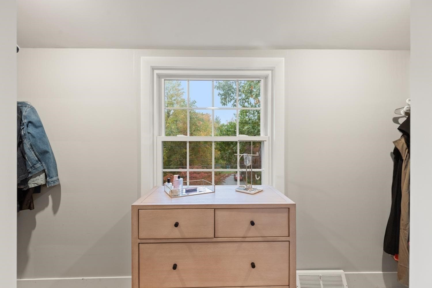 Single Family Residence at 124 Hillside Rd, North Andover MA 01845, photo 26 of 37