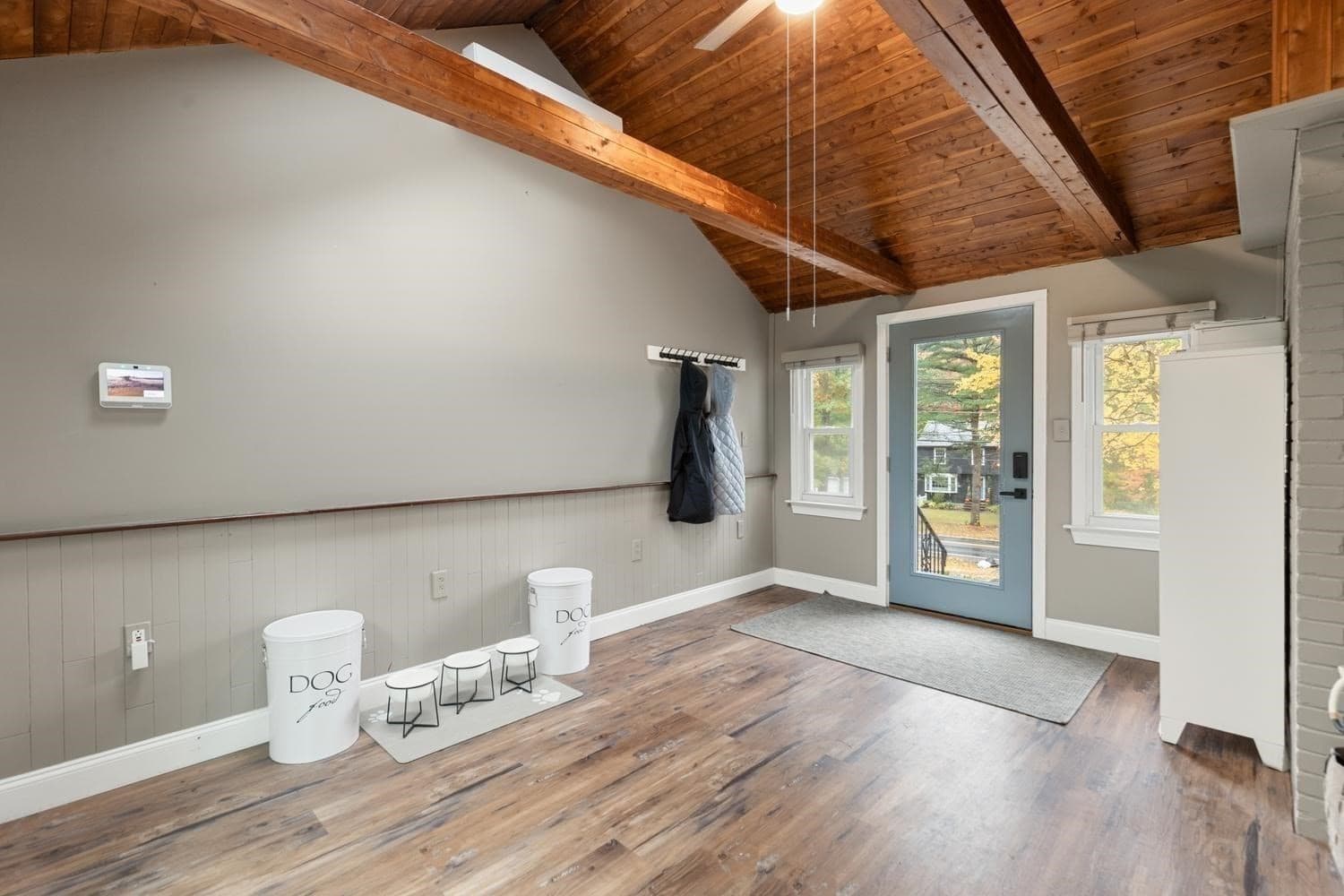 Single Family Residence at 124 Hillside Rd, North Andover MA 01845, photo 19 of 37