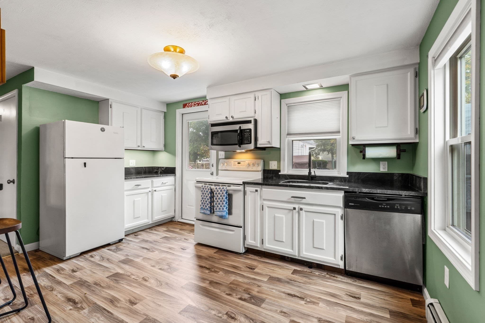 Single Family Residence at 17 1/2 West Winkley St, Amesbury MA 01913, photo 2 of 31