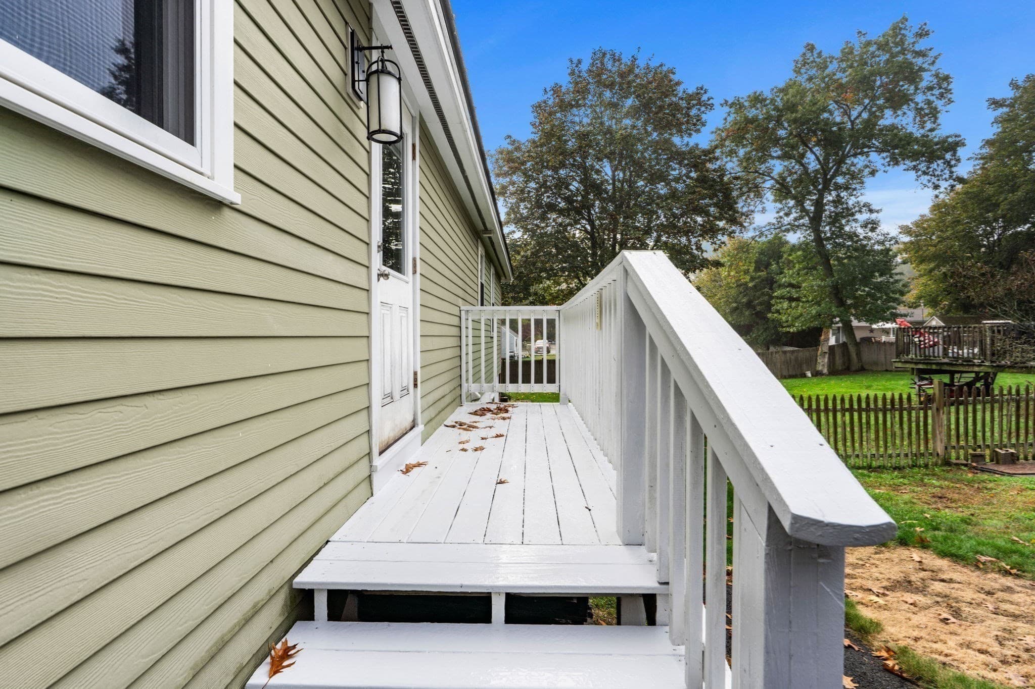 Single Family Residence at 17 1/2 West Winkley St, Amesbury MA 01913, photo 24 of 31