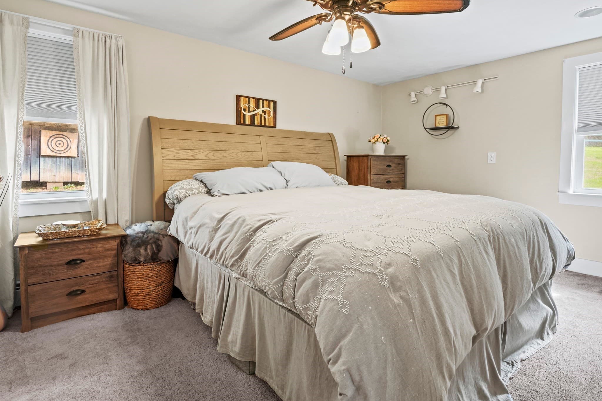 Single Family Residence at 44 Little Alum Road, Brimfield MA 01010, photo 12 of 30