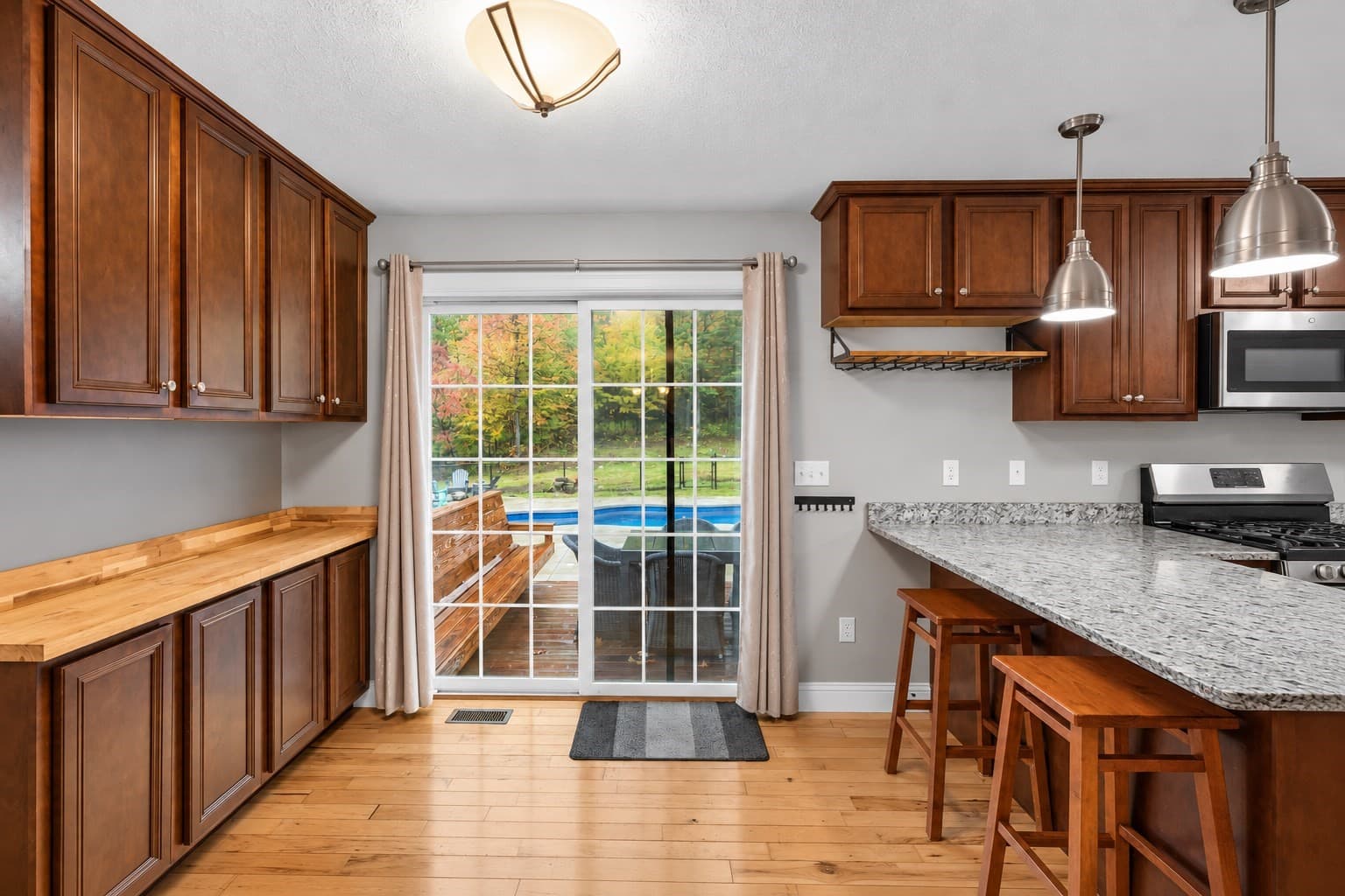 Single Family Residence at 141 N Common Rd, Westminster MA 01473, photo 9 of 34