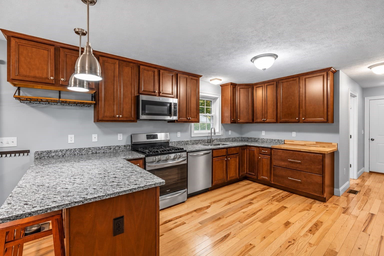 Single Family Residence at 141 N Common Rd, Westminster MA 01473, photo 10 of 34