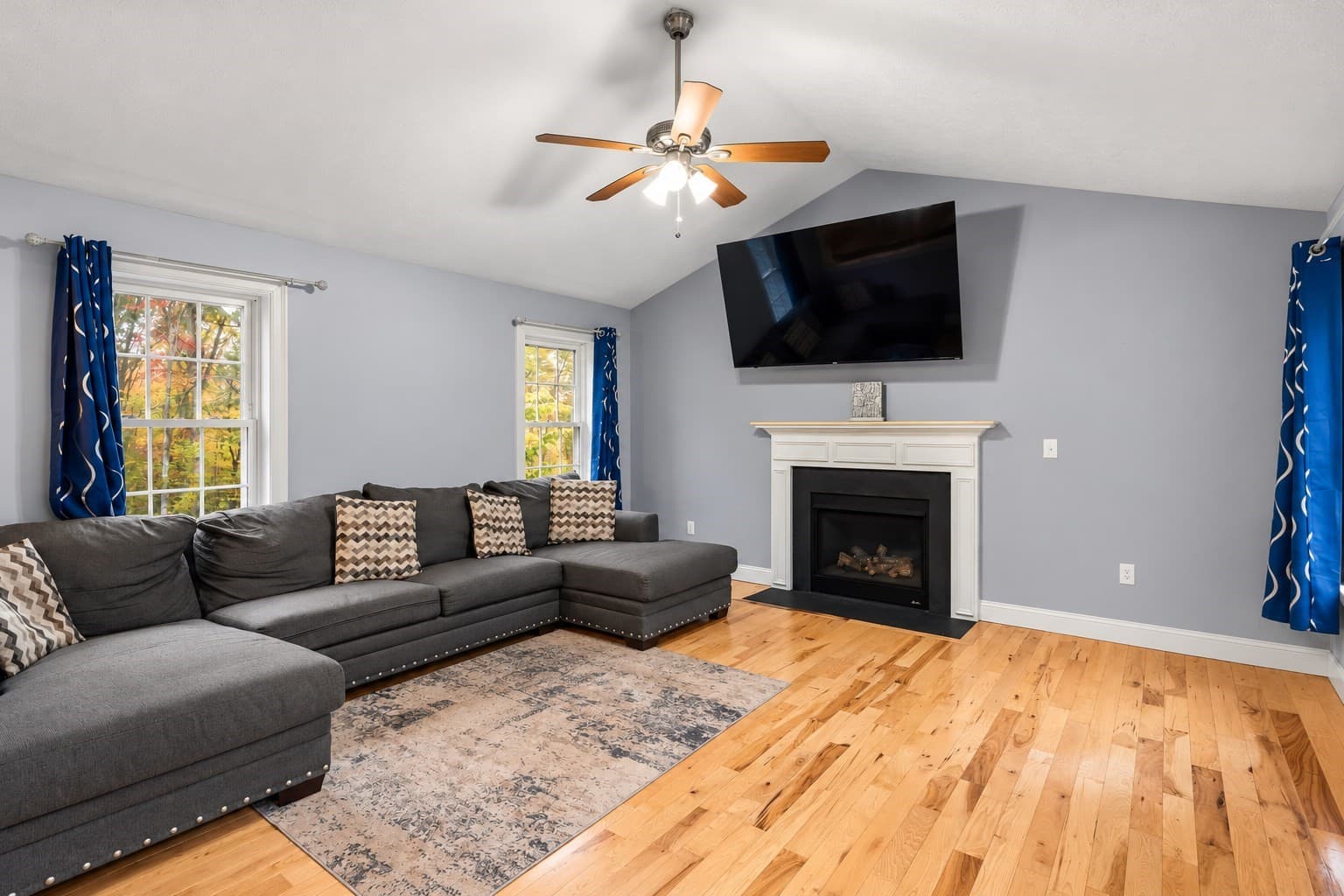 Single Family Residence at 141 N Common Rd, Westminster MA 01473, photo 4 of 34