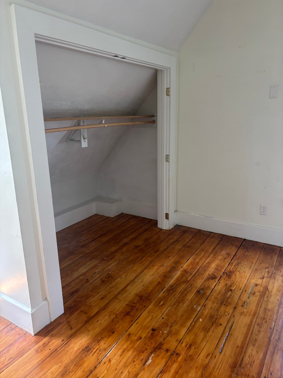 Single Family Residence at 19 Trull St., Boston MA 02125, Boston, photo 6 of 15