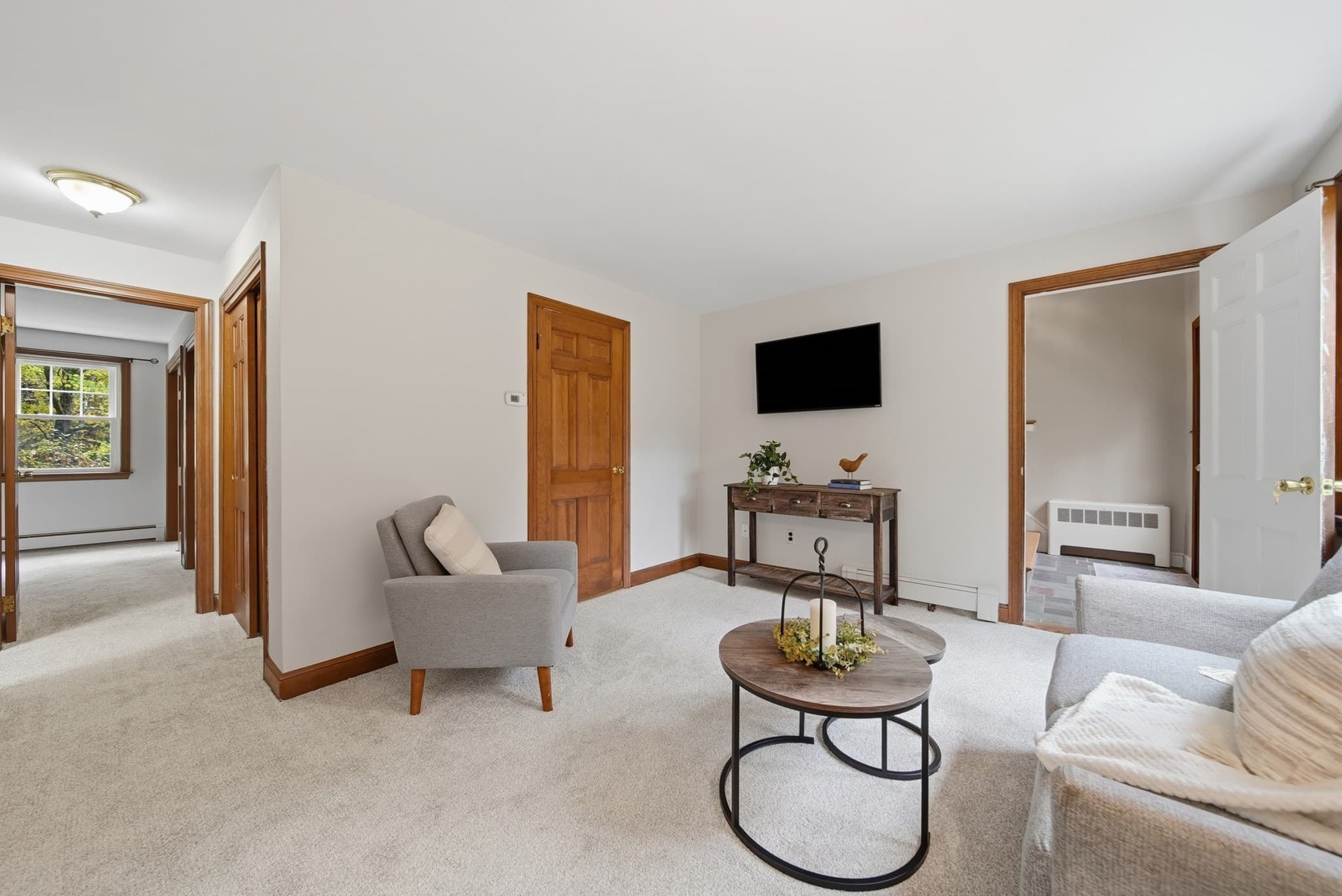 Single Family Residence at 401 Longley Rd, Groton MA 01450, photo 11 of 42