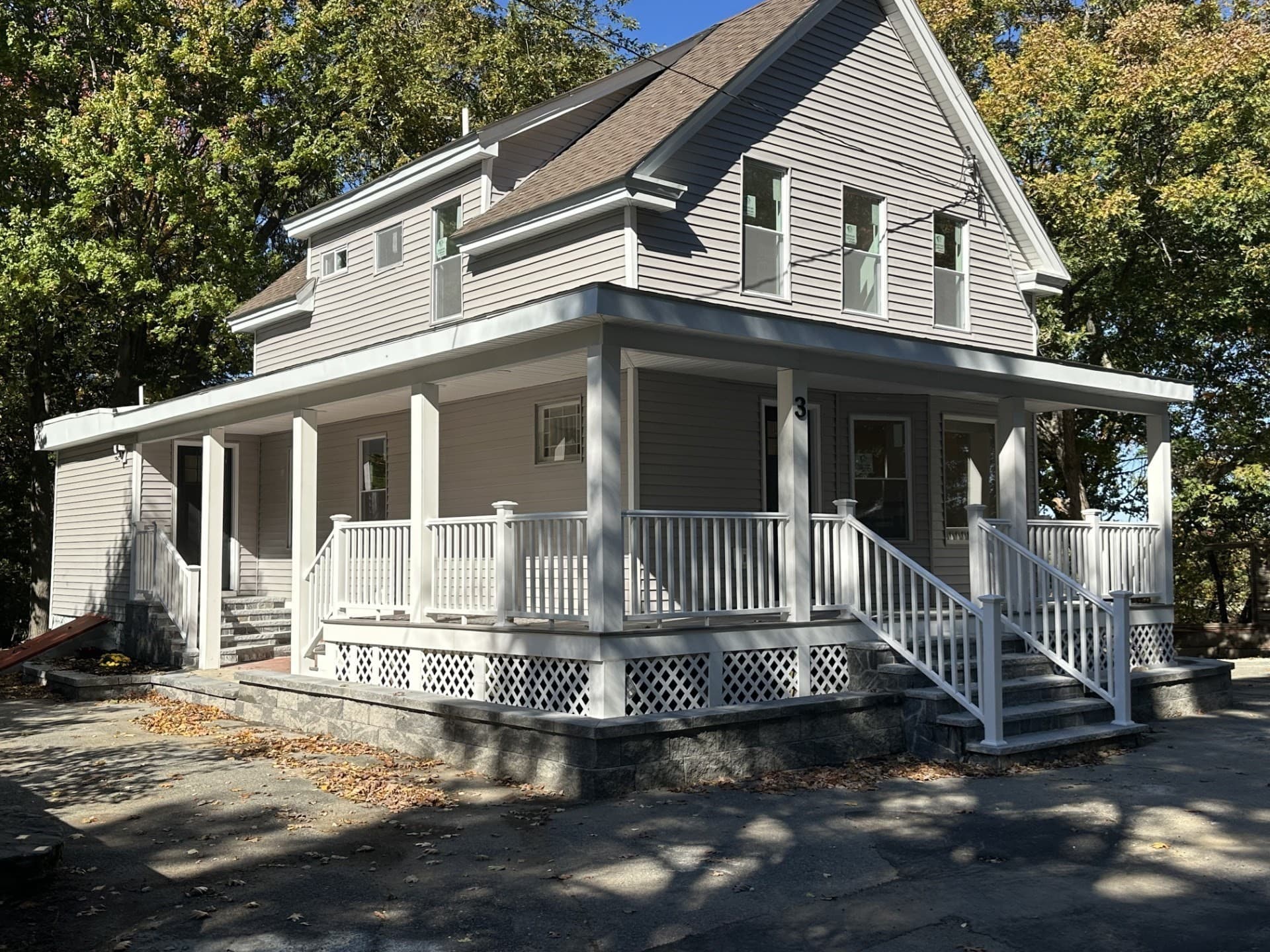 3 Regan Pl, Leominster MA 01453
