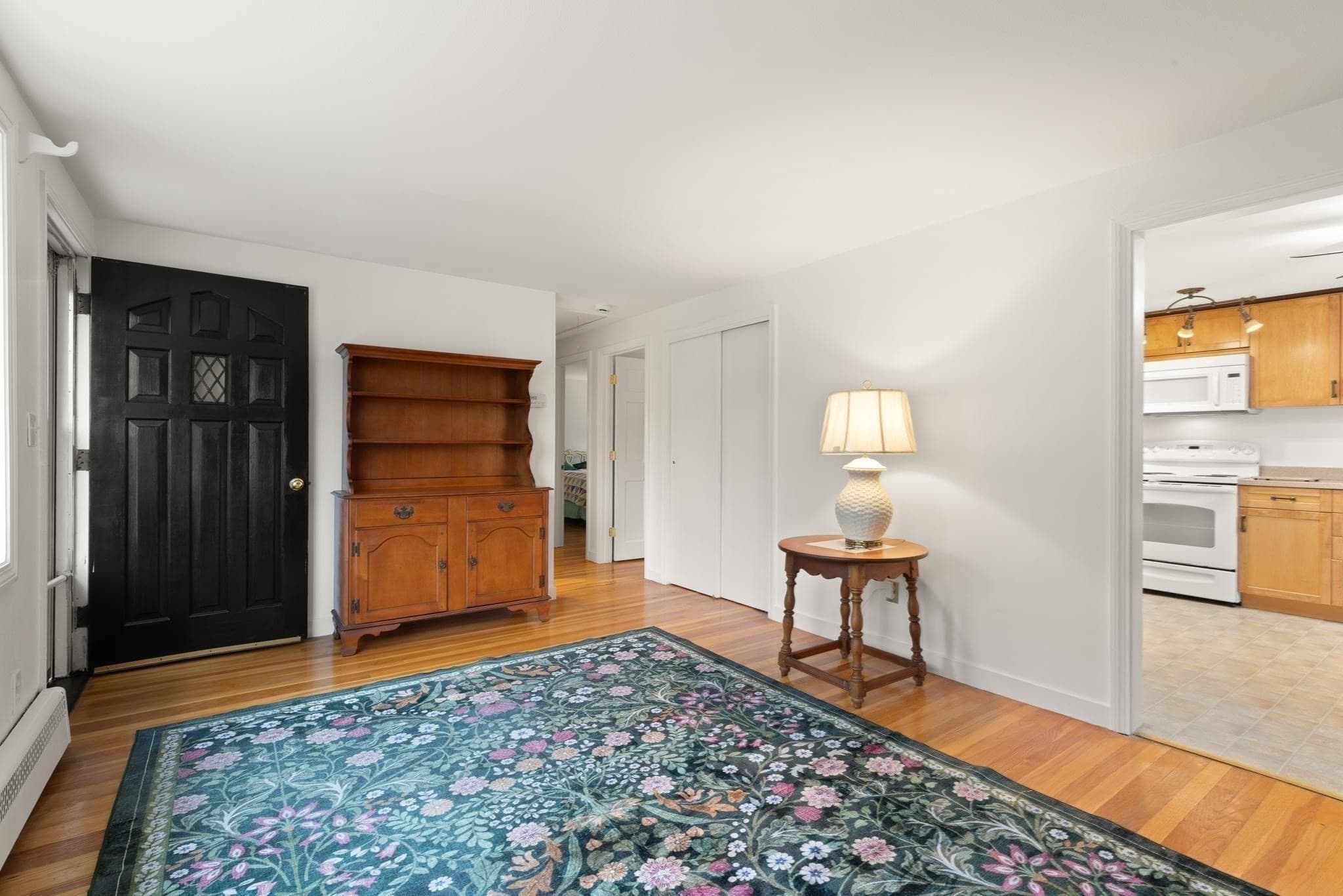 Single Family Residence at 48 Marlboro Road, Woburn MA 01801, photo 23 of 40