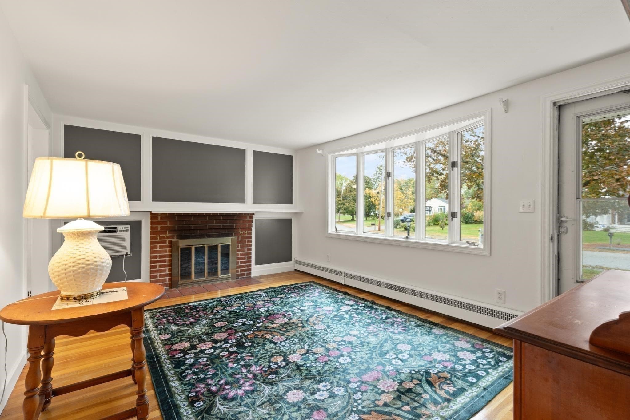 Single Family Residence at 48 Marlboro Road, Woburn MA 01801, photo 20 of 40