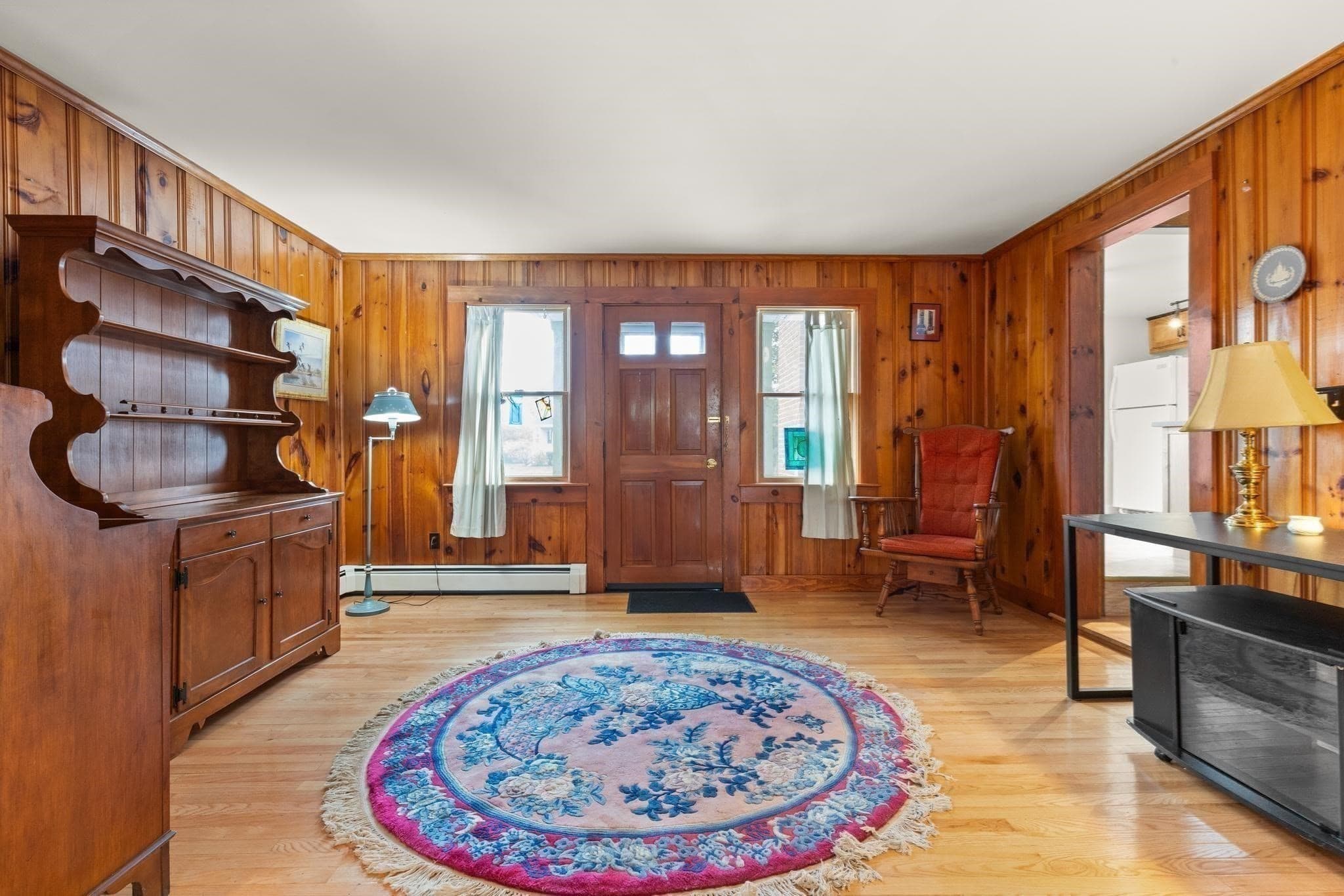 Single Family Residence at 48 Marlboro Road, Woburn MA 01801, photo 9 of 40