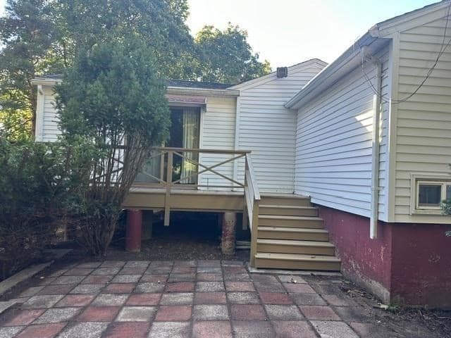 Single Family Residence at 48 Marlboro Road, Woburn MA 01801, photo 38 of 40