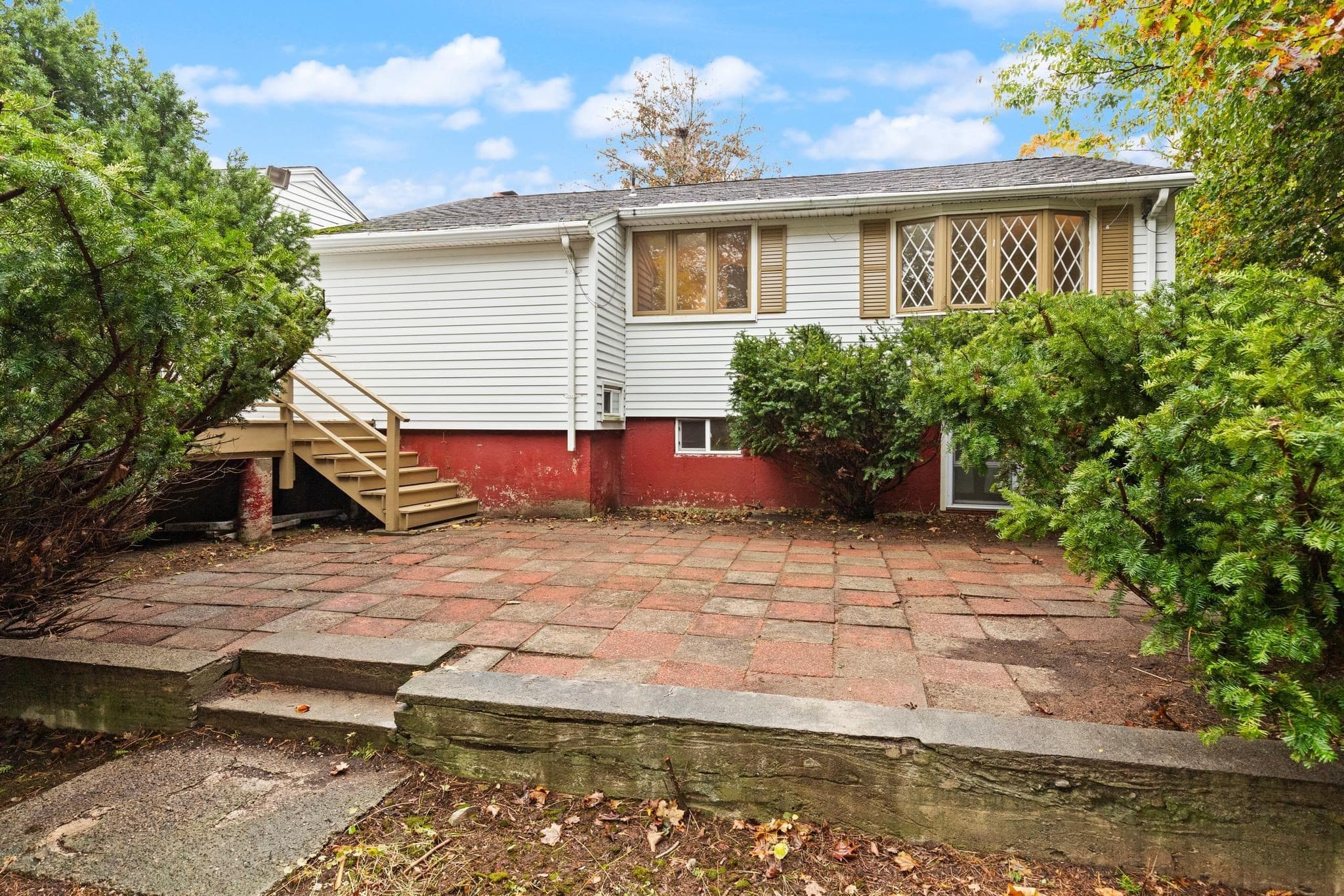 Single Family Residence at 48 Marlboro Road, Woburn MA 01801, photo 40 of 40