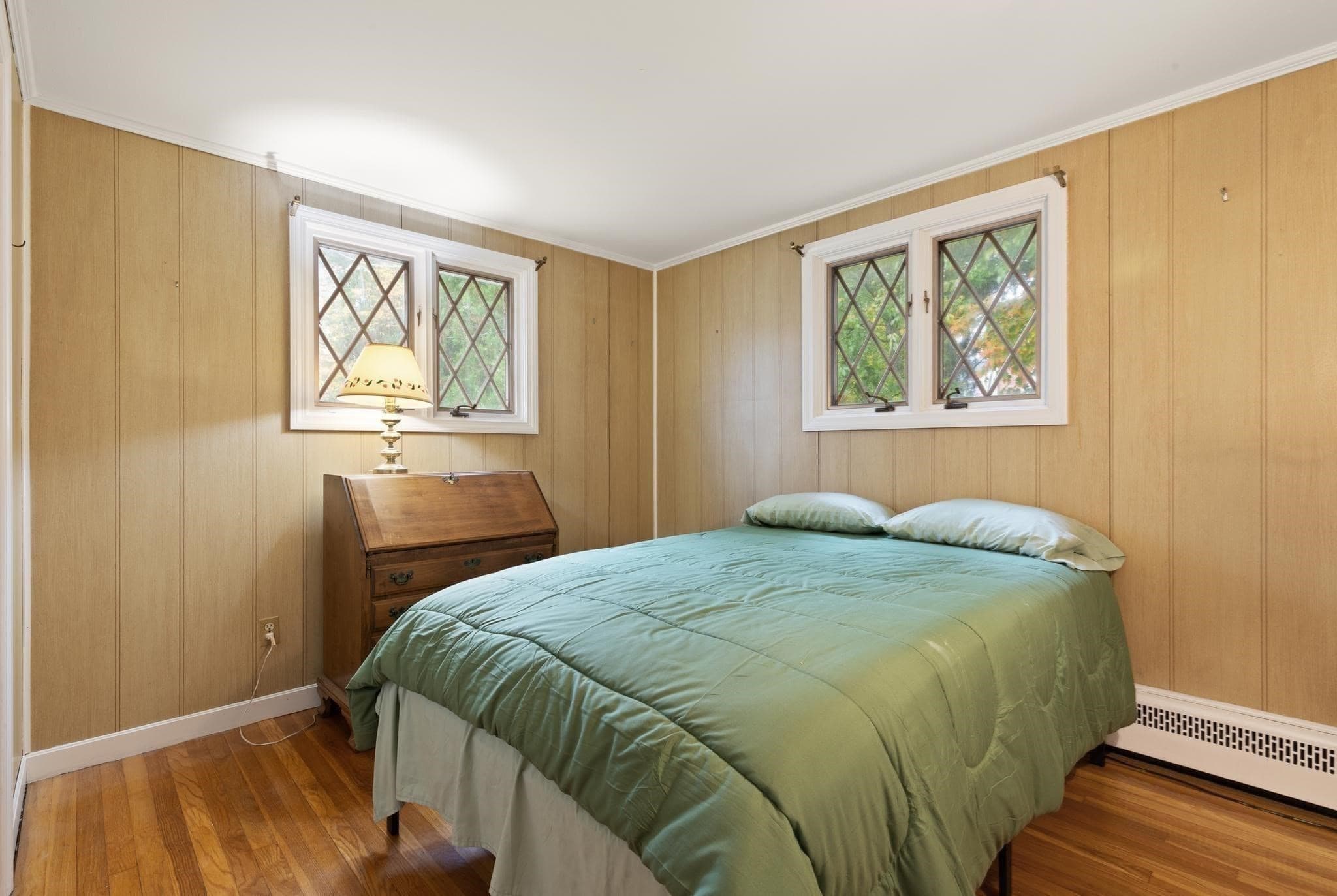 Single Family Residence at 48 Marlboro Road, Woburn MA 01801, photo 25 of 40