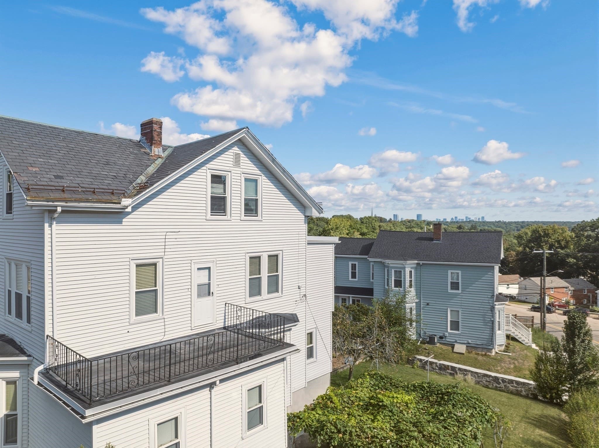 3 Family at 260 Metropolitan Ave, Boston MA 02131, photo 6 of 19