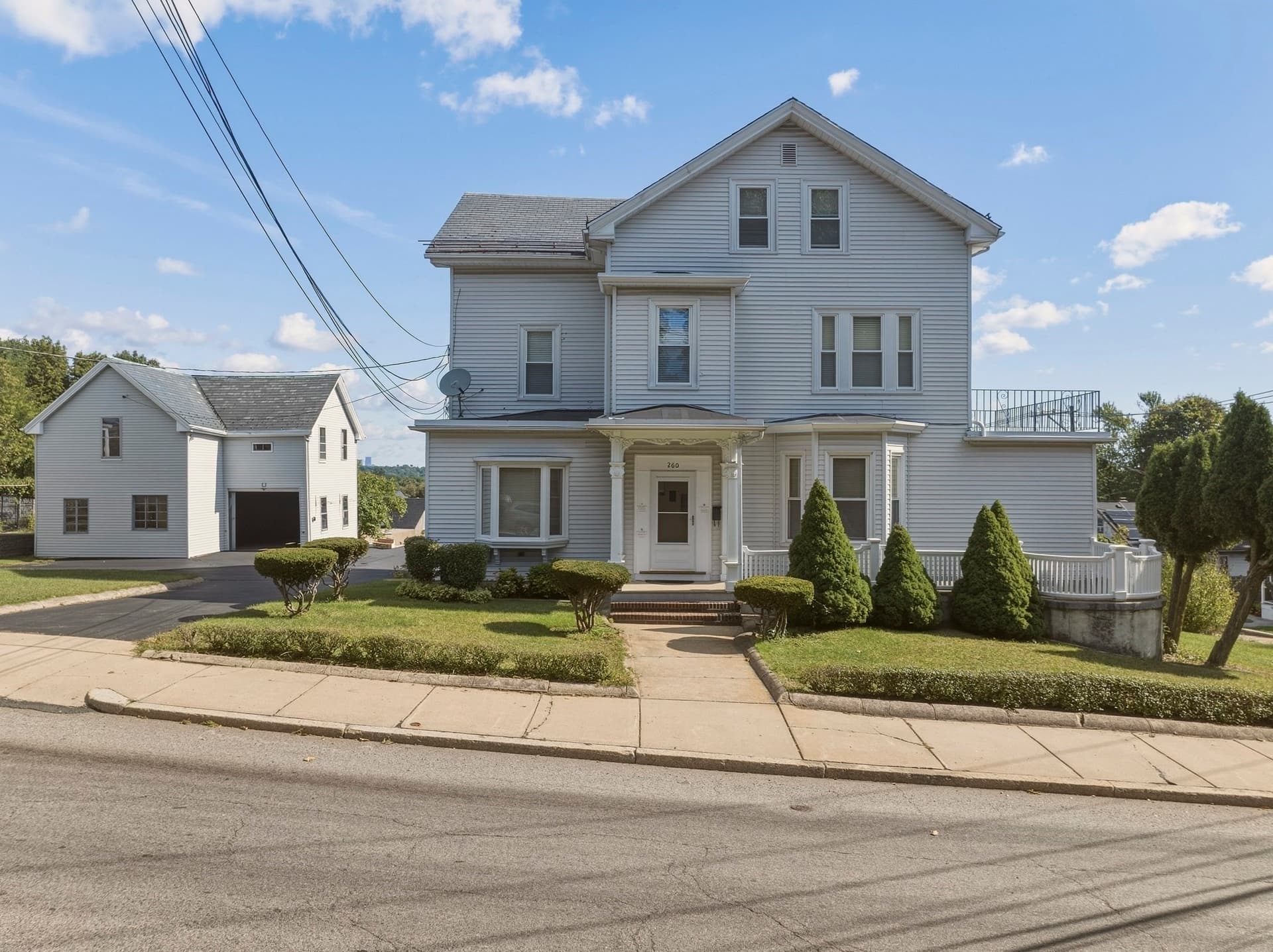 260 Metropolitan Ave, Boston MA 02131