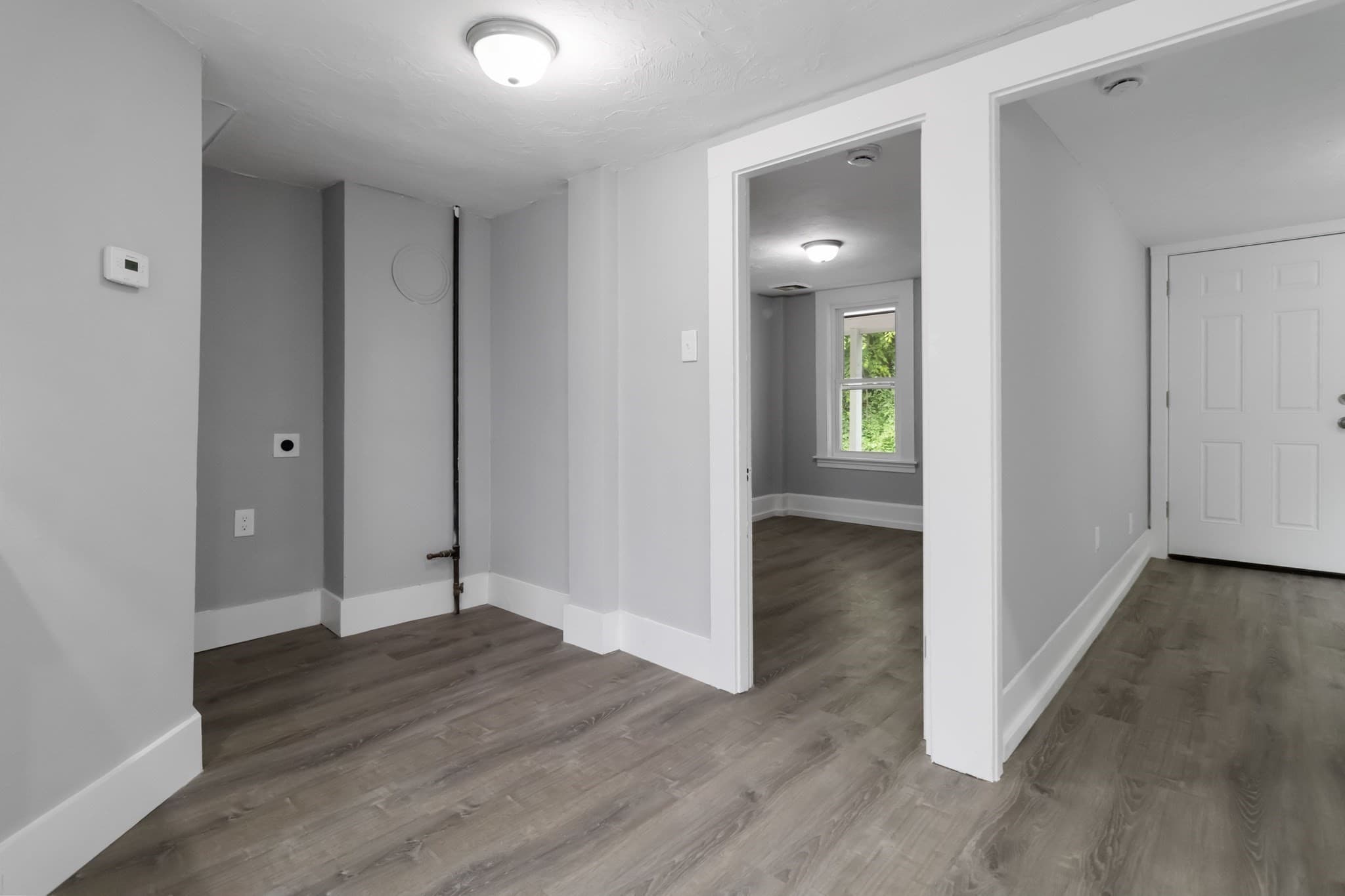 Apartment at 289 Providence Rd # 4, Grafton MA 01560, photo 4 of 18