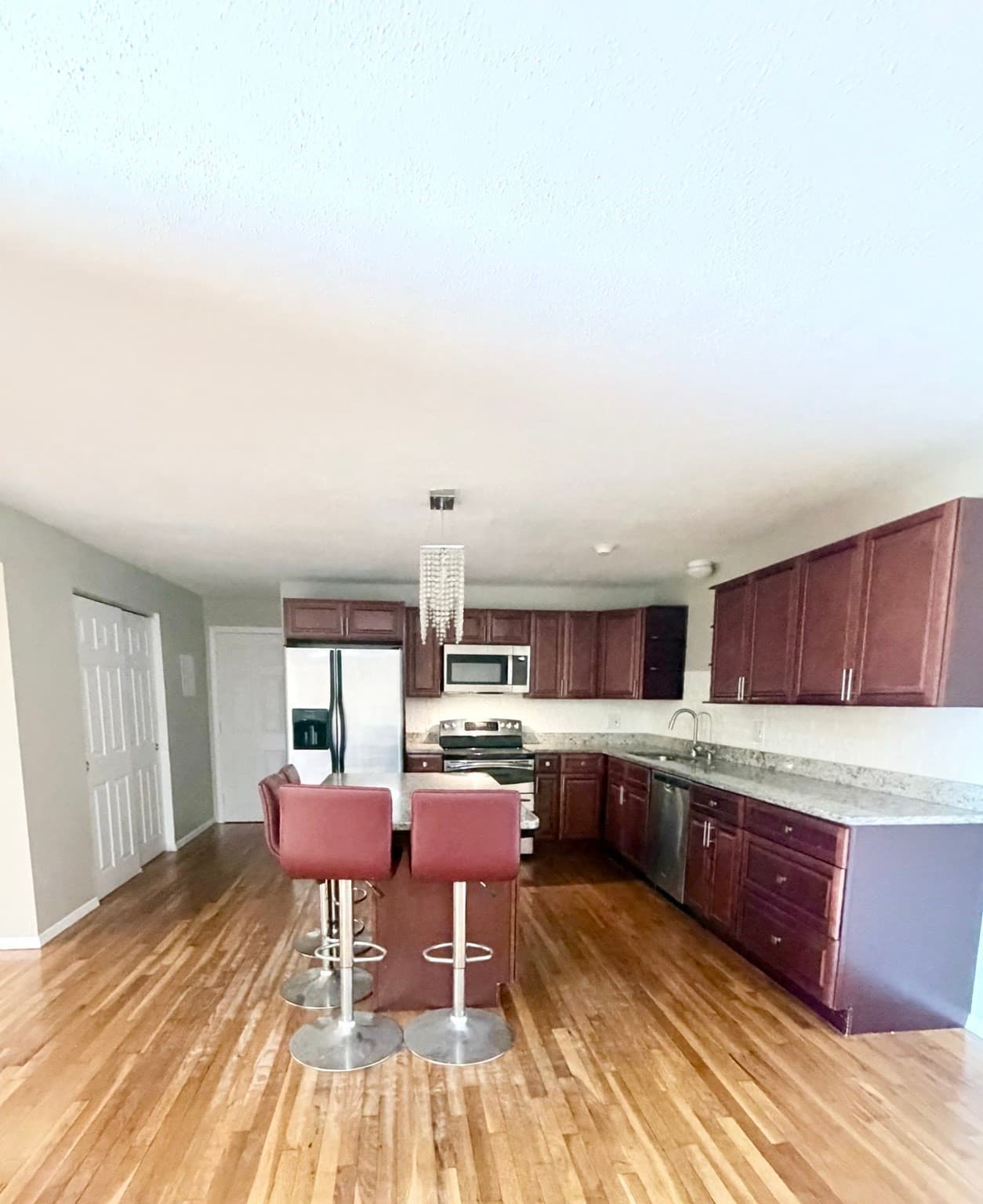 Condominium at 380 Sunset Ave # 11, North Providence RI 02904, North Providence, photo 4 of 13