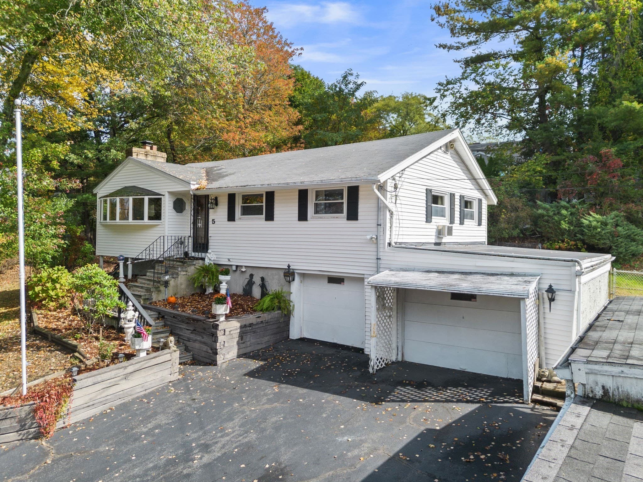 5 Anderson St, Peabody MA 01960