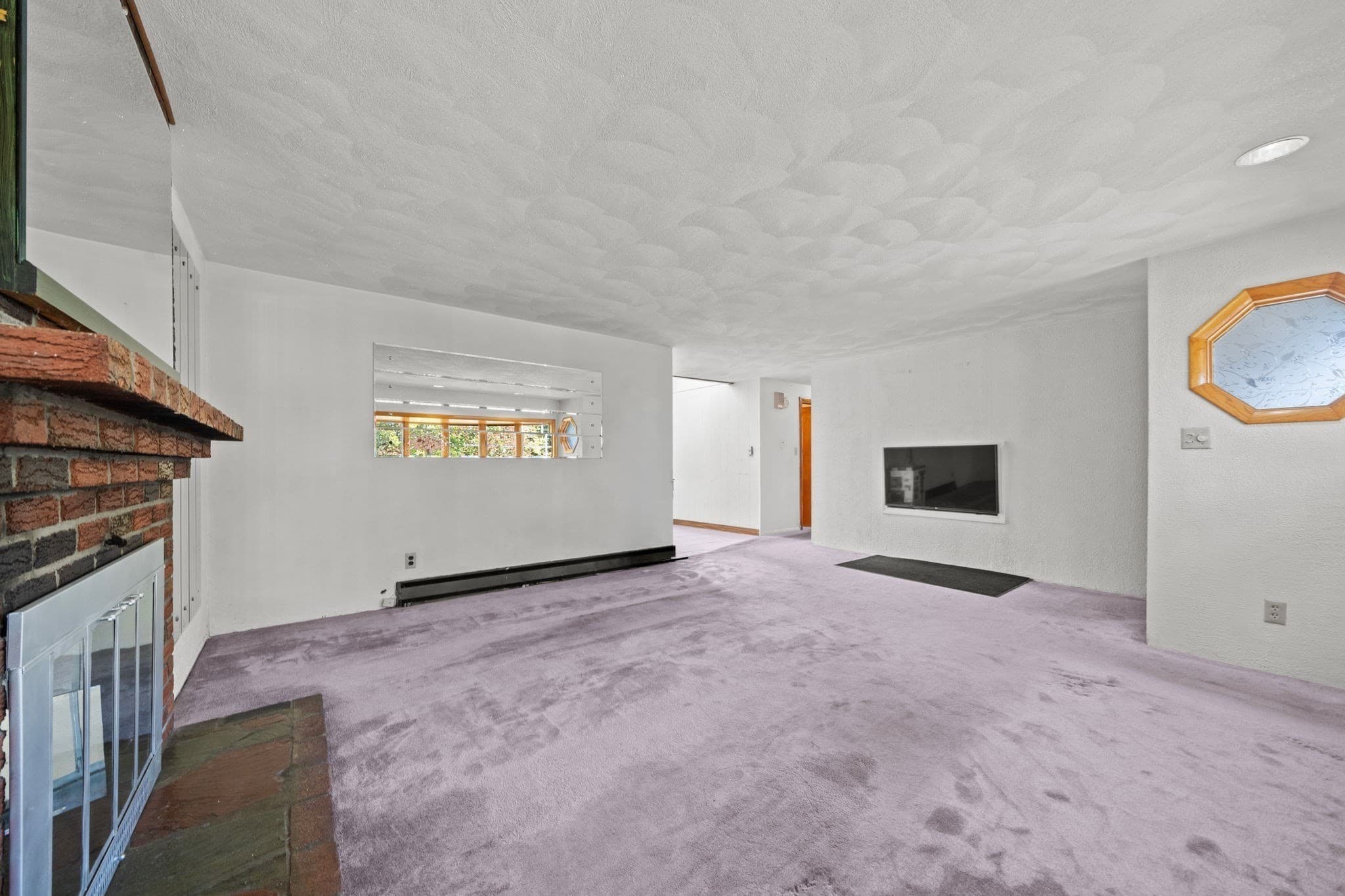 Single Family Residence at 5 Anderson St, Peabody MA 01960, photo 5 of 38