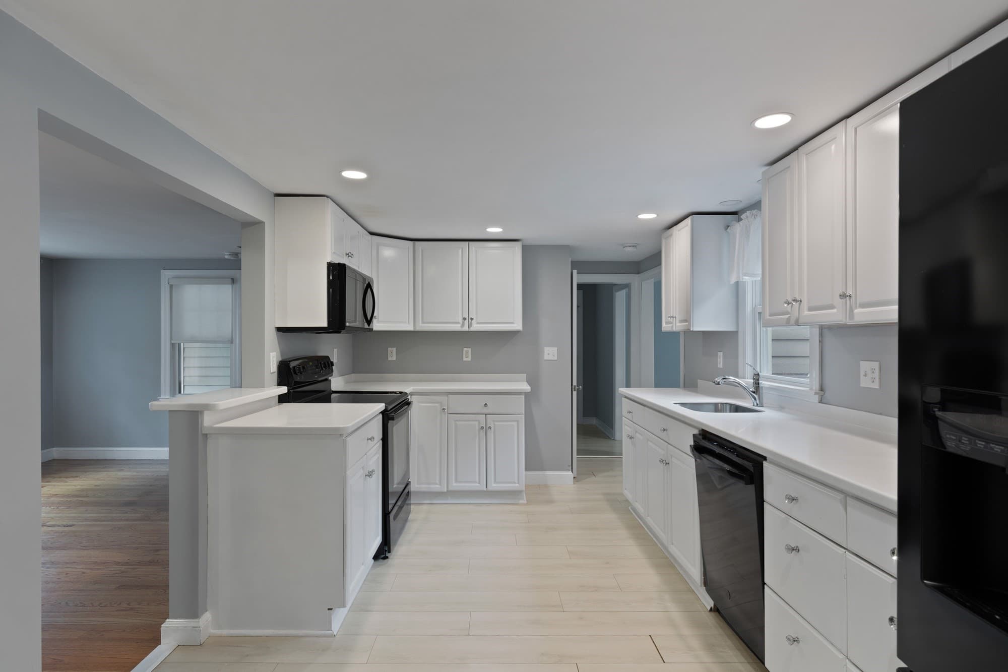 Single Family Residence at 13 Walnut St, Foxboro MA 02035, photo 12 of 42
