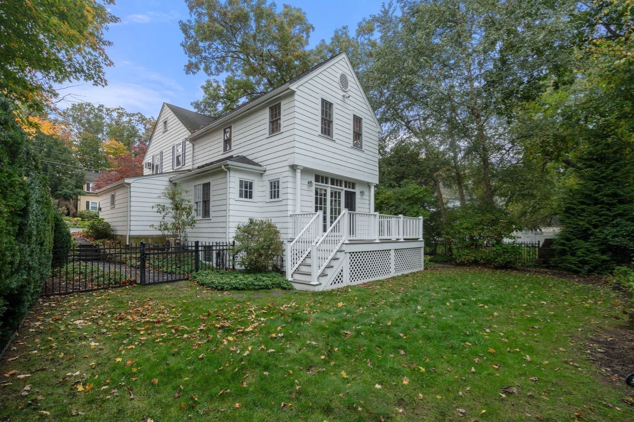 Single Family Residence at 11 Martin Rd, Wellesley MA 02481, photo 22 of 28