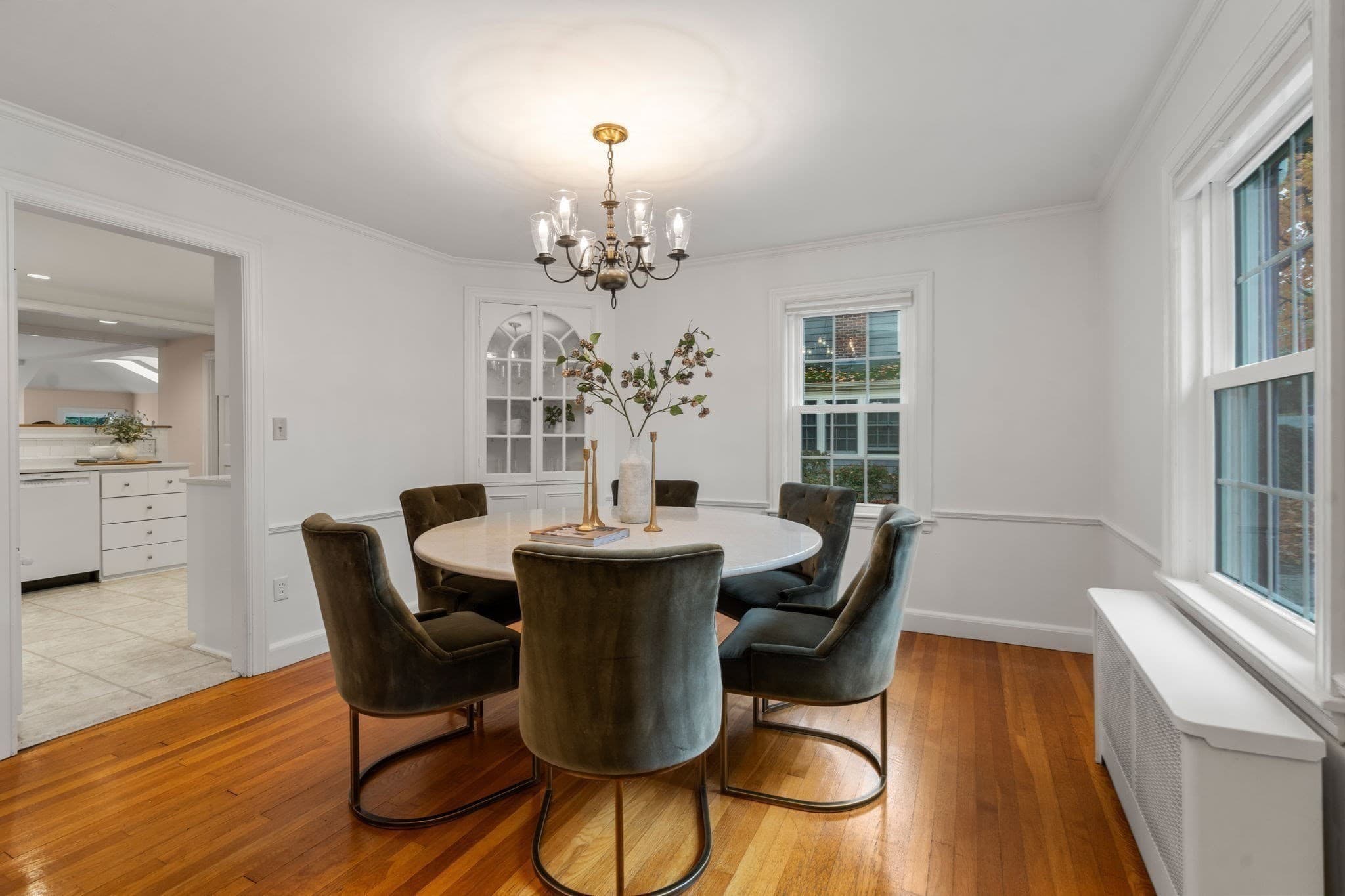 Single Family Residence at 11 Martin Rd, Wellesley MA 02481, photo 7 of 28