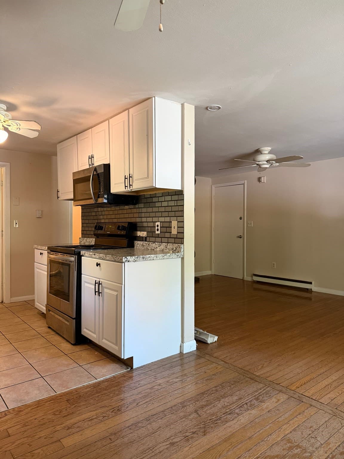 Condominium at 5 Patricia Drive # 5, Tyngsborough MA 01879, photo 27 of 38