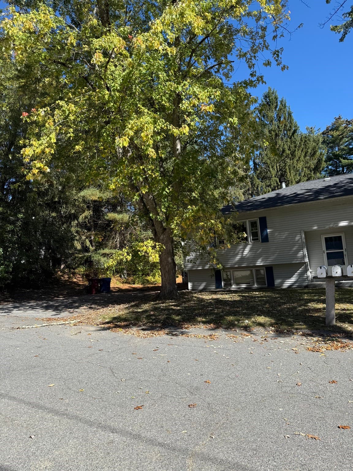 Condominium at 5 Patricia Drive # 5, Tyngsborough MA 01879, photo 2 of 38