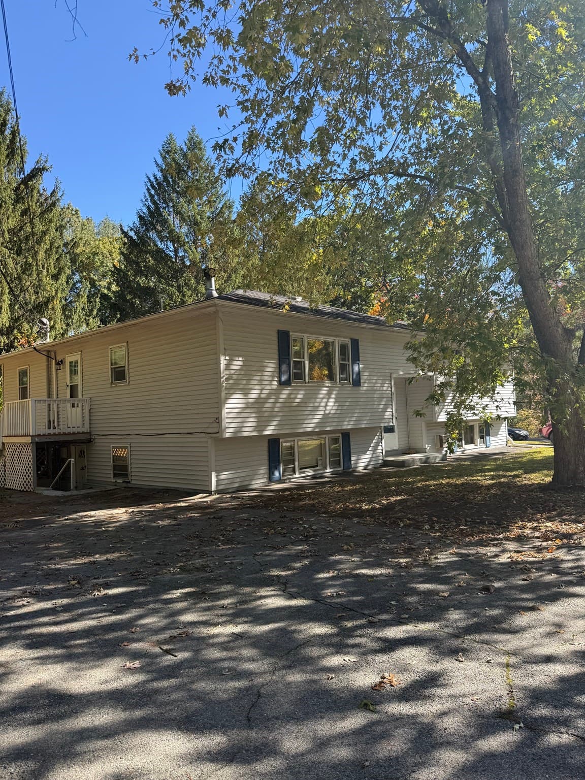 Condominium at 5 Patricia Drive # 5, Tyngsborough MA 01879, photo 3 of 38