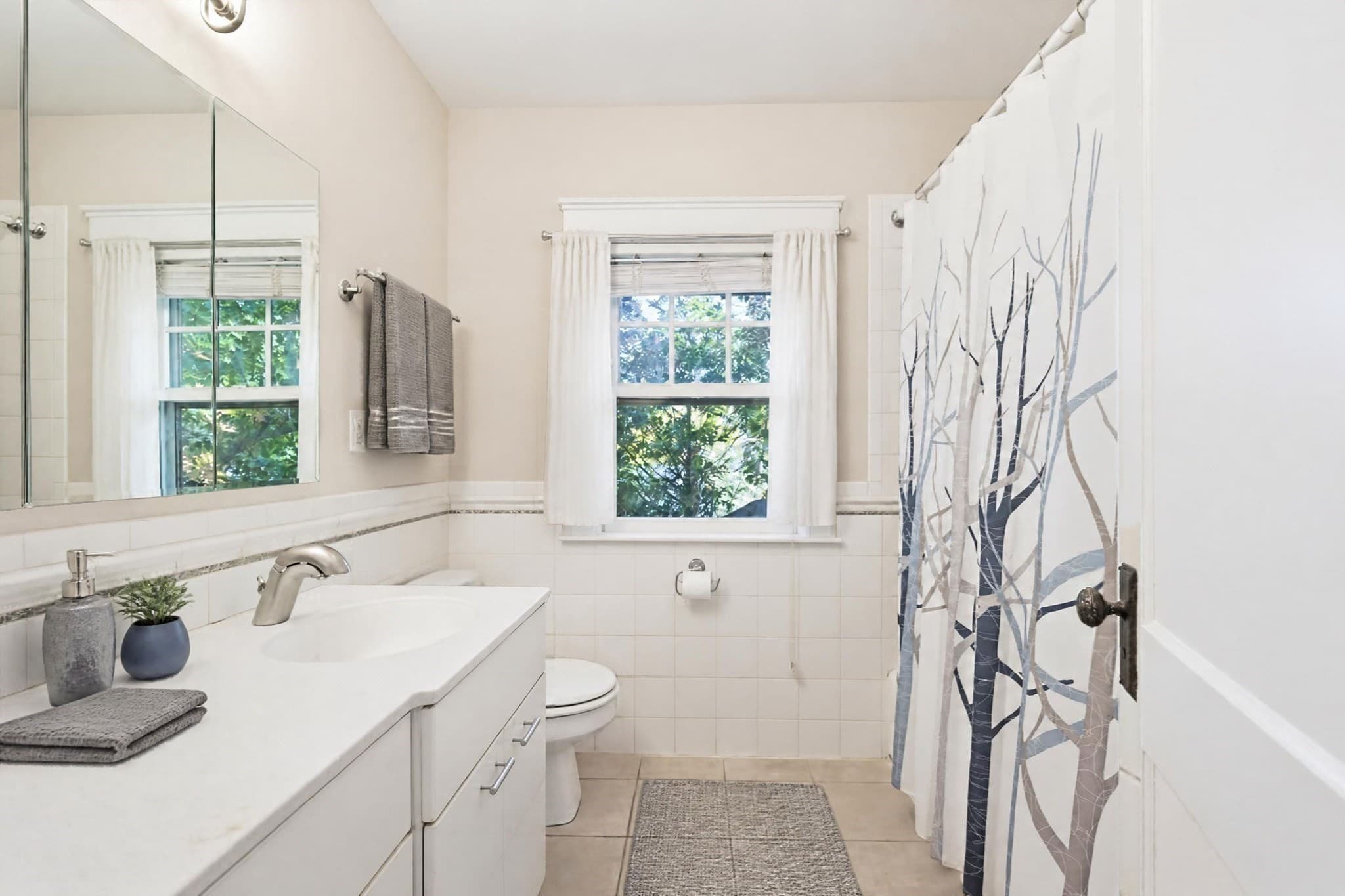 Single Family Residence at 76 Brantwood Rd, Arlington MA 02476, photo 9 of 40