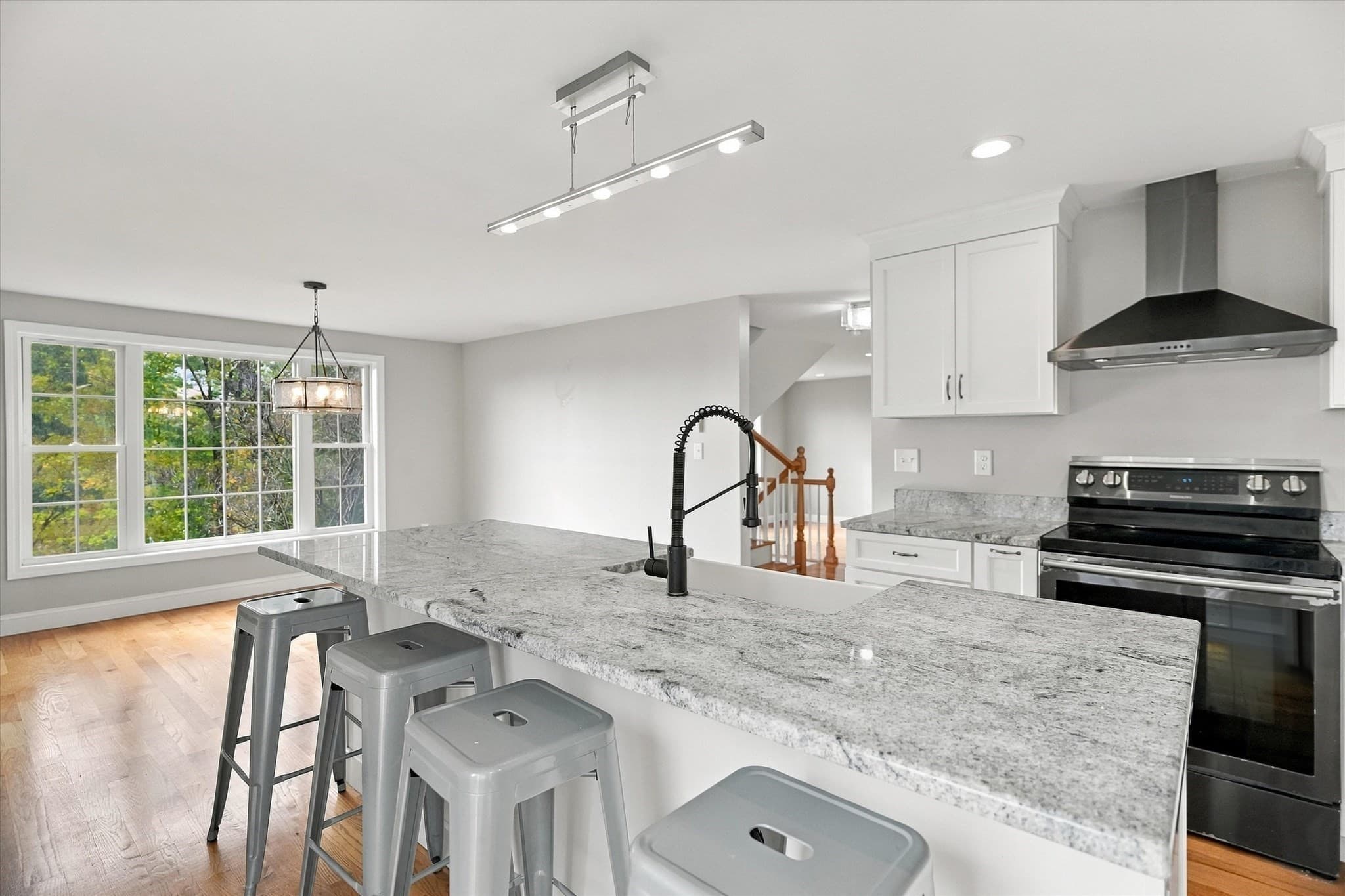 Single Family Residence at 588 Main St, West Newbury MA 01985, West Newbury, photo 6 of 42