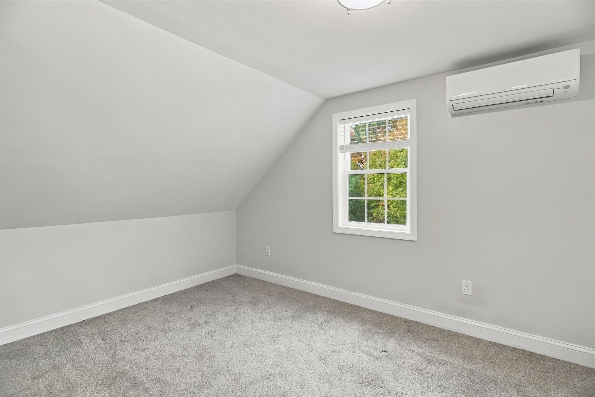 Single Family Residence at 588 Main St, West Newbury MA 01985, West Newbury, photo 24 of 42