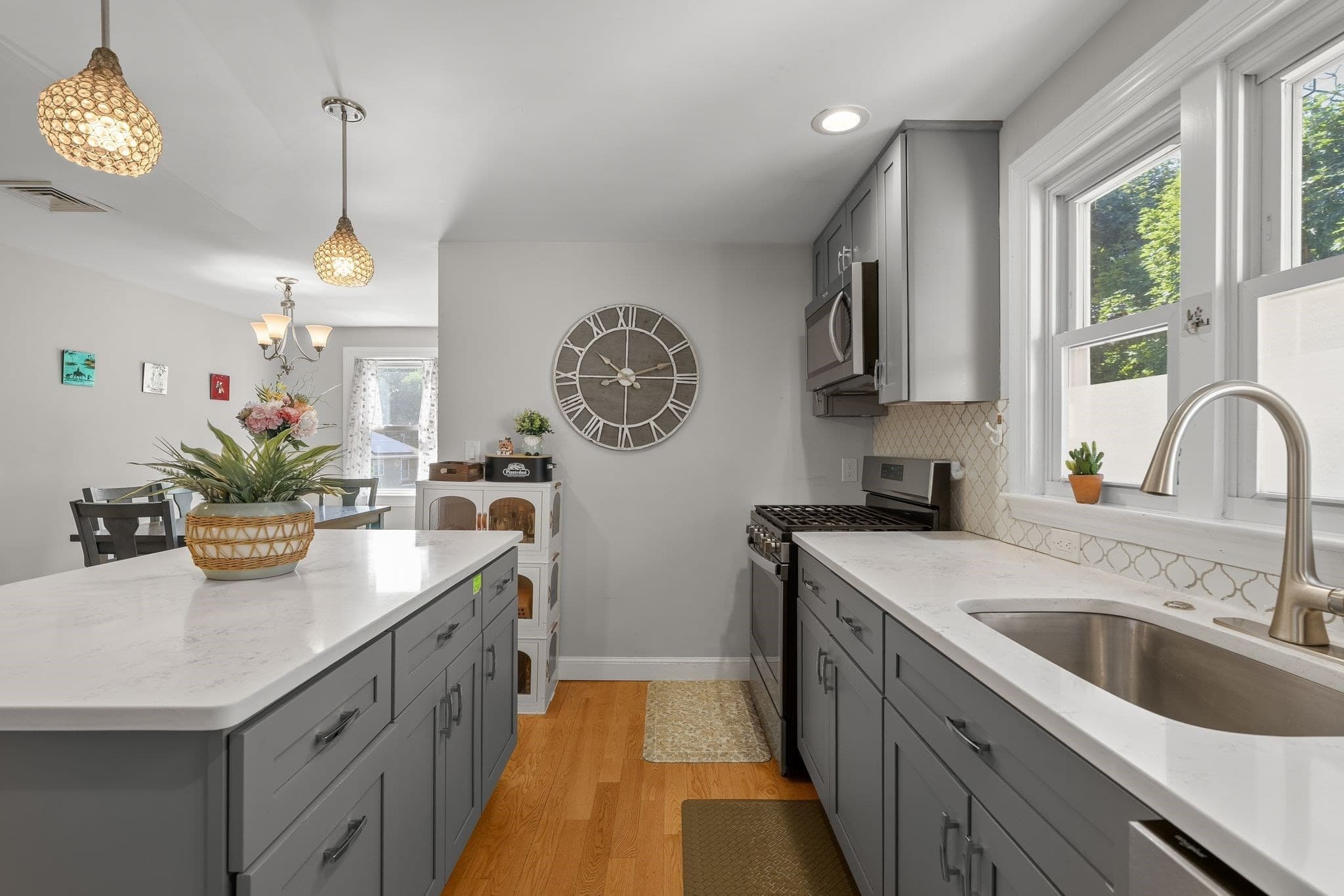 Condominium at 84 West Street # 2, Quincy MA 02169, Quincy, photo 4 of 32