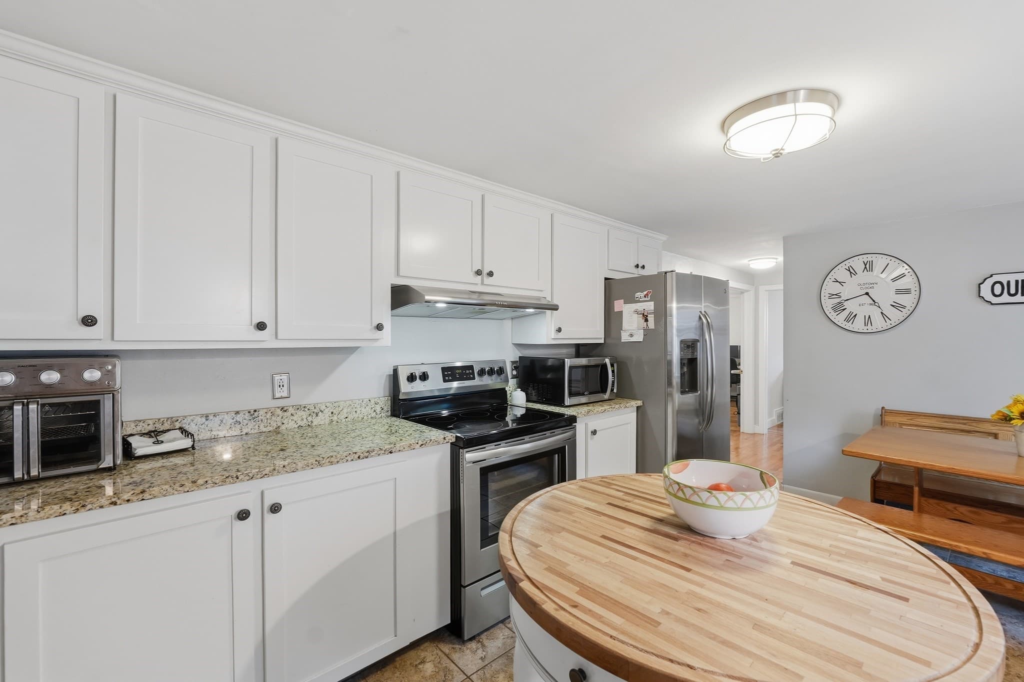 Single Family Residence at 57 Parkview St, Ludlow MA 01056, photo 5 of 42