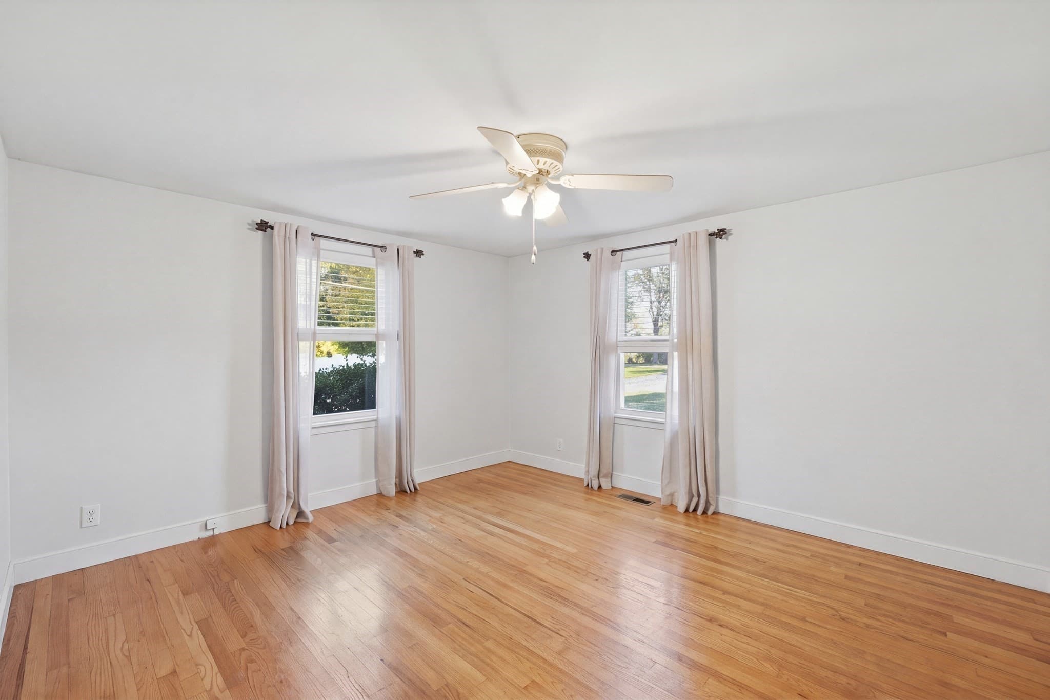 Single Family Residence at 57 Parkview St, Ludlow MA 01056, photo 14 of 42
