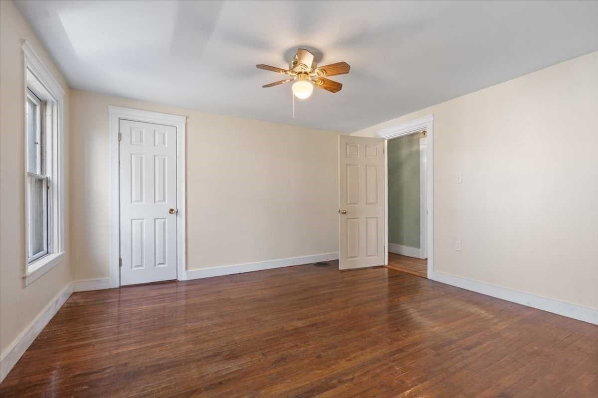 Single Family Residence at 13 Congress St, Worcester MA 01609, photo 20 of 42