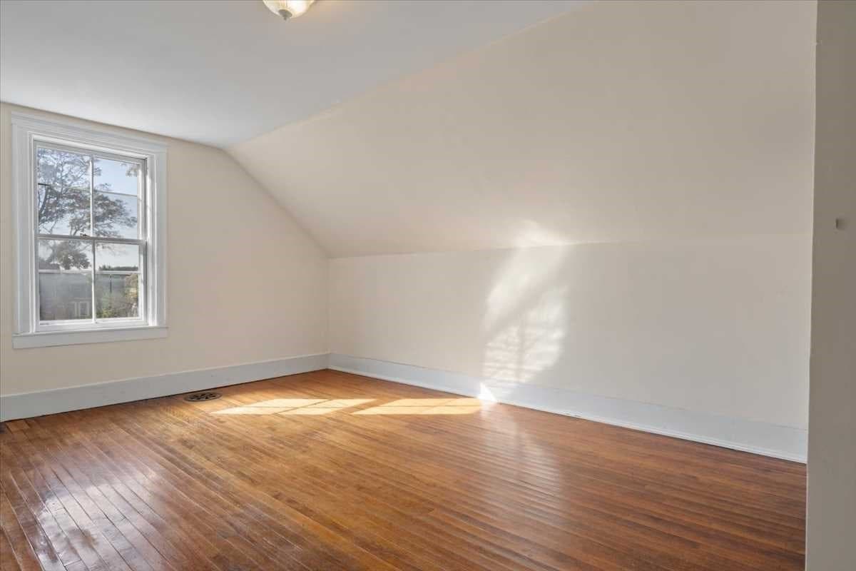 Single Family Residence at 13 Congress St, Worcester MA 01609, photo 30 of 42