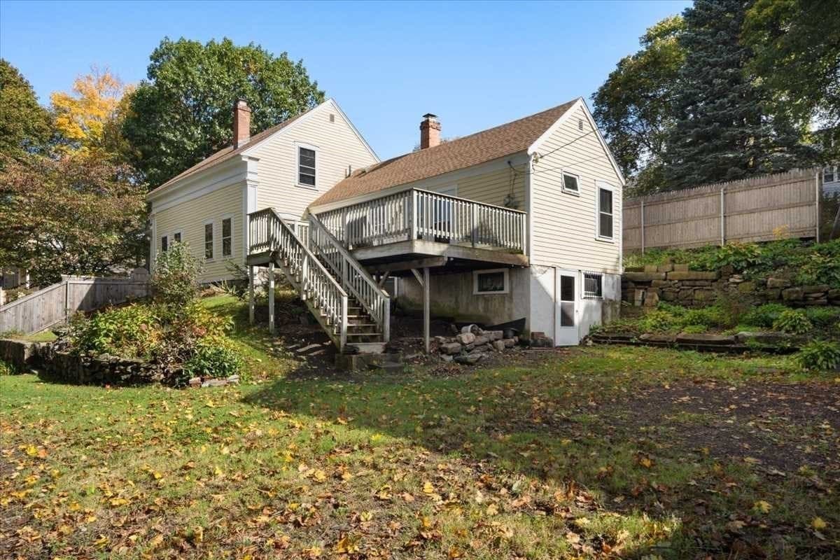 Single Family Residence at 13 Congress St, Worcester MA 01609, photo 33 of 42