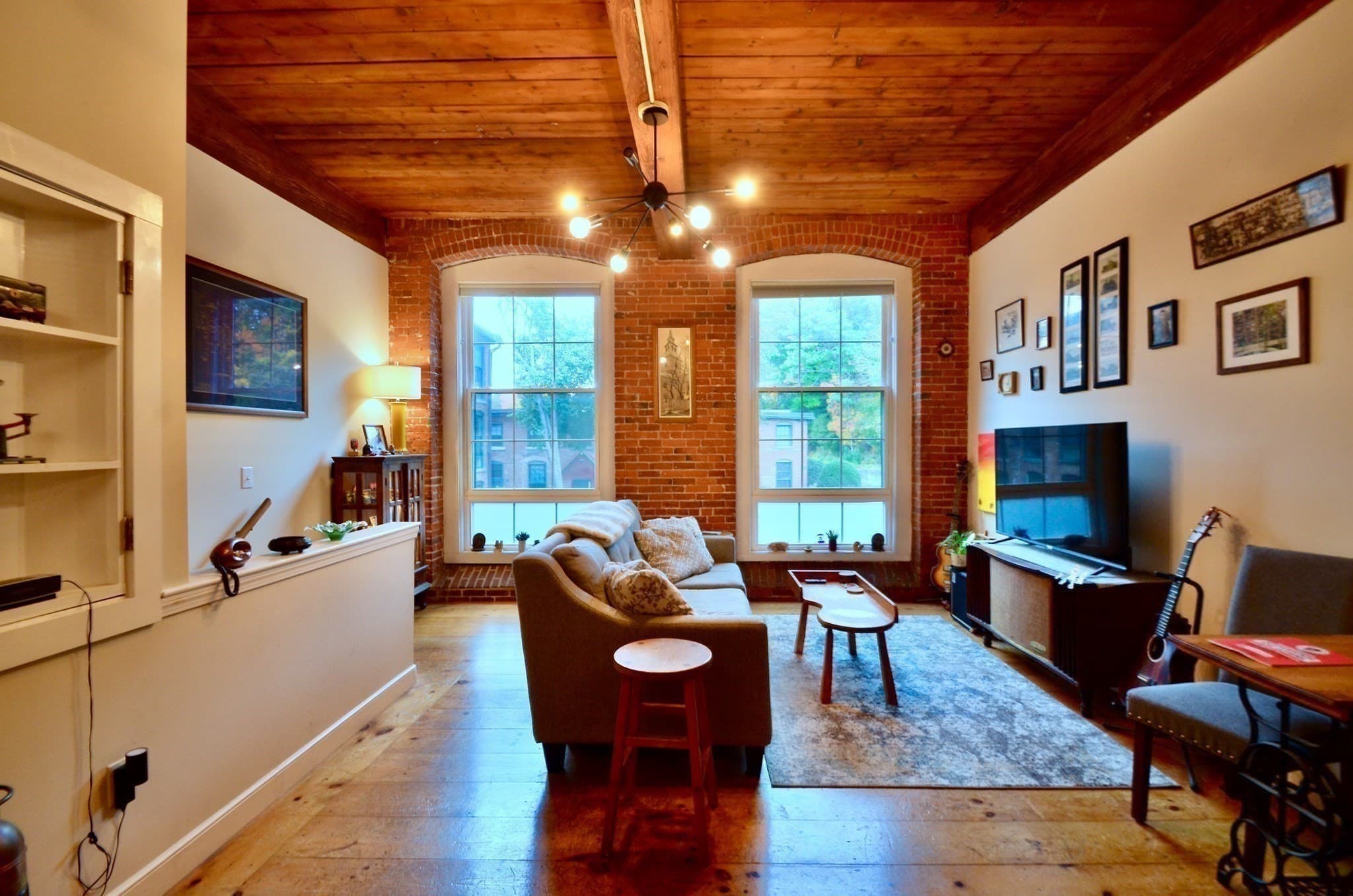 Condominium at 14 Sanford St # 17, Medway MA 02053, photo 5 of 28