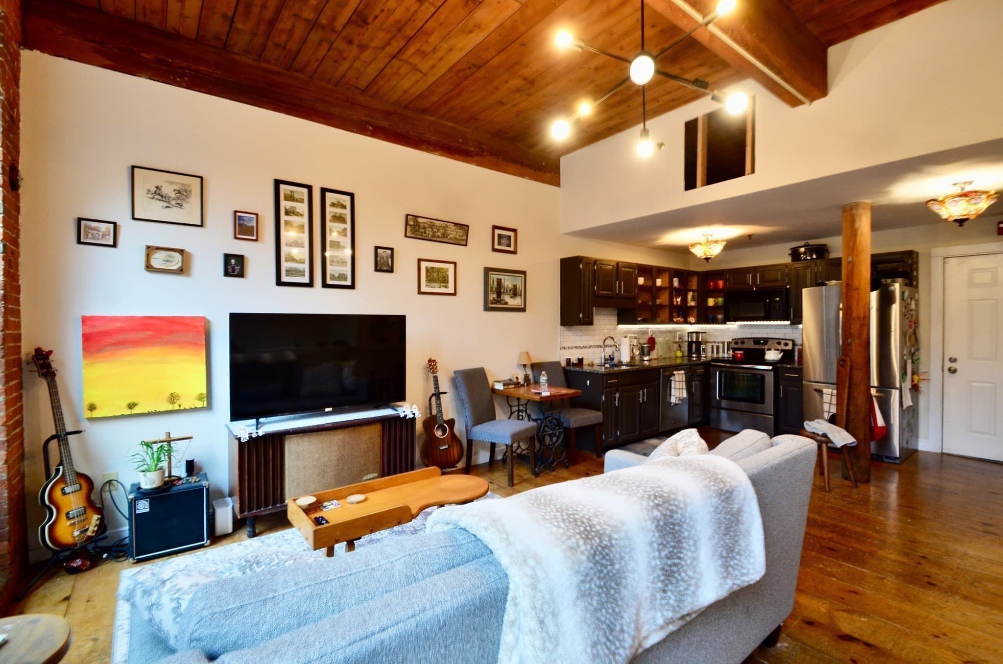 Condominium at 14 Sanford St # 17, Medway MA 02053, photo 9 of 28