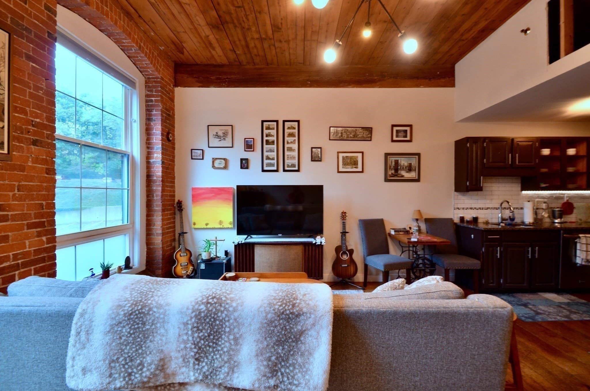 Condominium at 14 Sanford St # 17, Medway MA 02053, photo 10 of 28