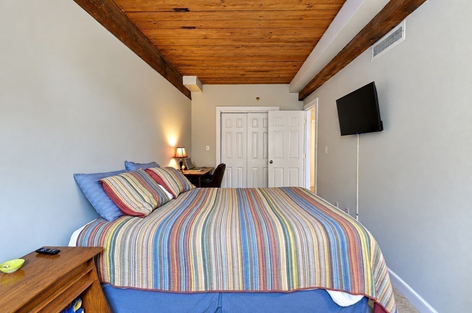 Condominium at 14 Sanford St # 17, Medway MA 02053, photo 15 of 28
