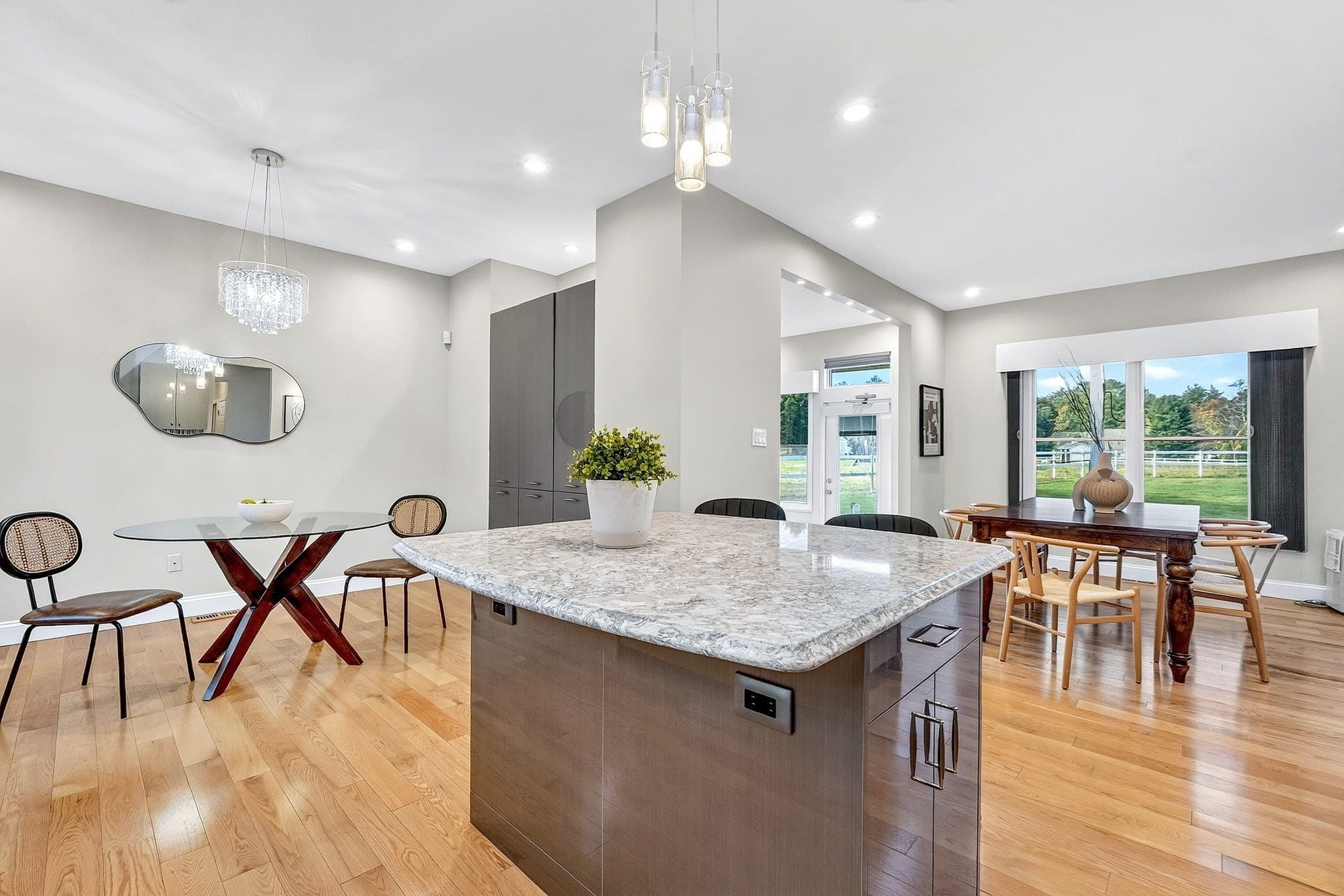 Condominium at 45 Pickman Dr # 45, Bedford MA 01730, photo 8 of 41