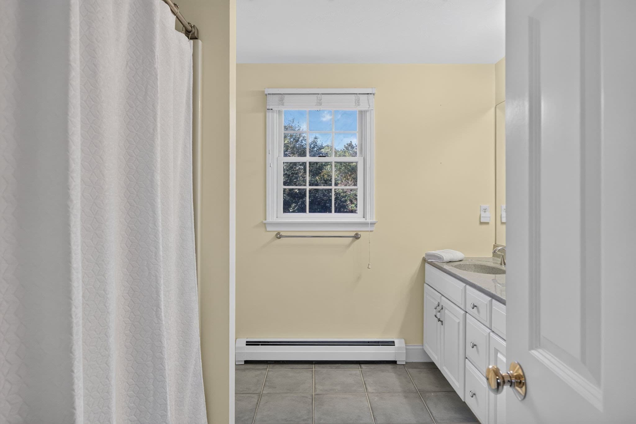 Single Family Residence at 19 Alexander Drive, Yarmouth MA 02675, Yarmouth, photo 28 of 40