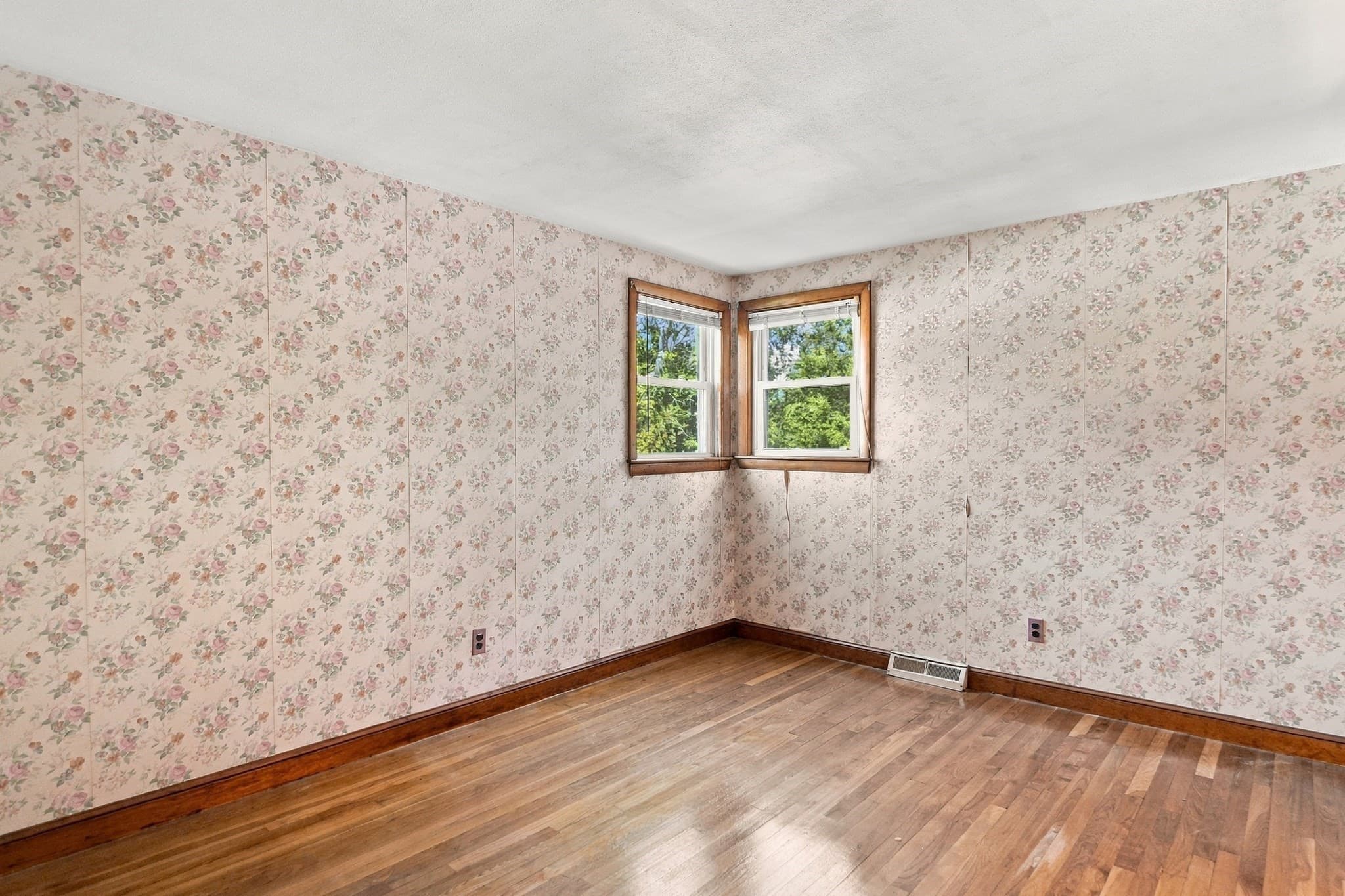 Single Family Residence at 48 W Spring St, Avon MA 02322, photo 22 of 35