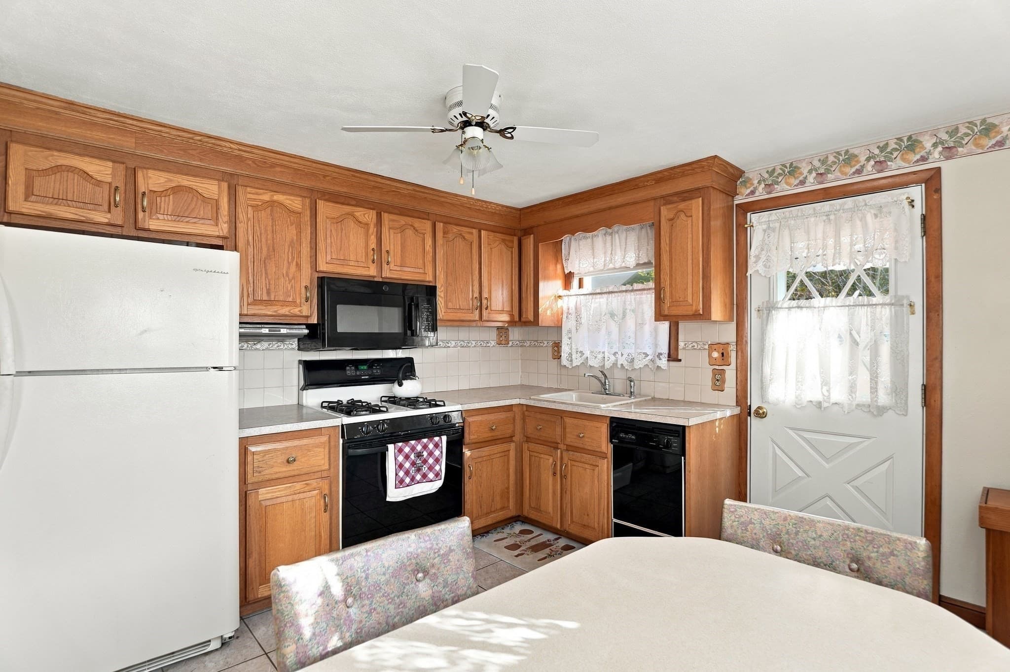 Single Family Residence at 48 W Spring St, Avon MA 02322, photo 10 of 35