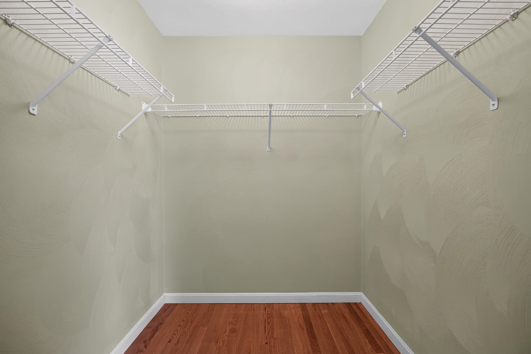 Condominium at 78 Fairway Dr # 78, Tewksbury MA 01876, Tewksbury, photo 20 of 35