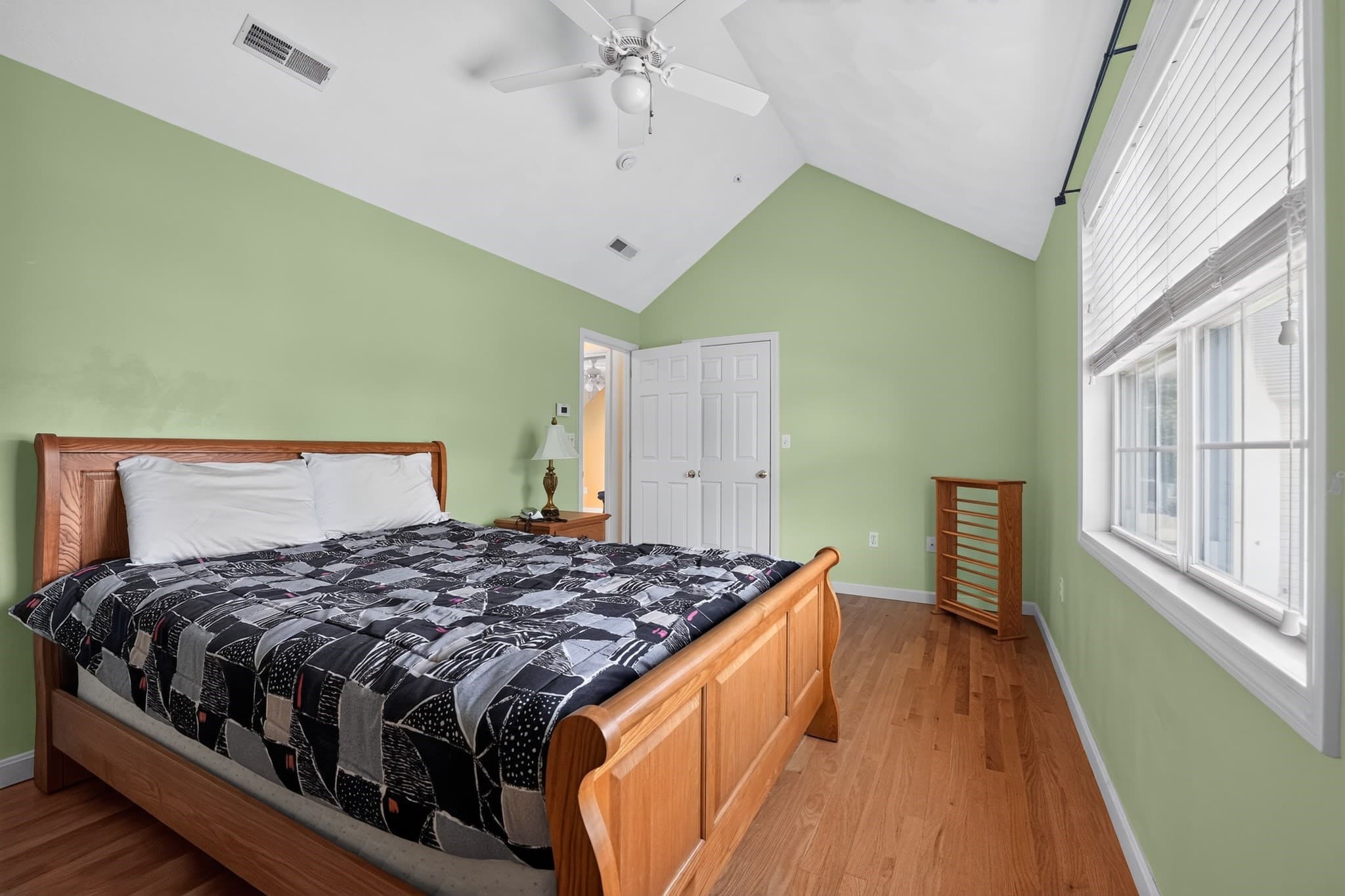 Condominium at 78 Fairway Dr # 78, Tewksbury MA 01876, Tewksbury, photo 19 of 35